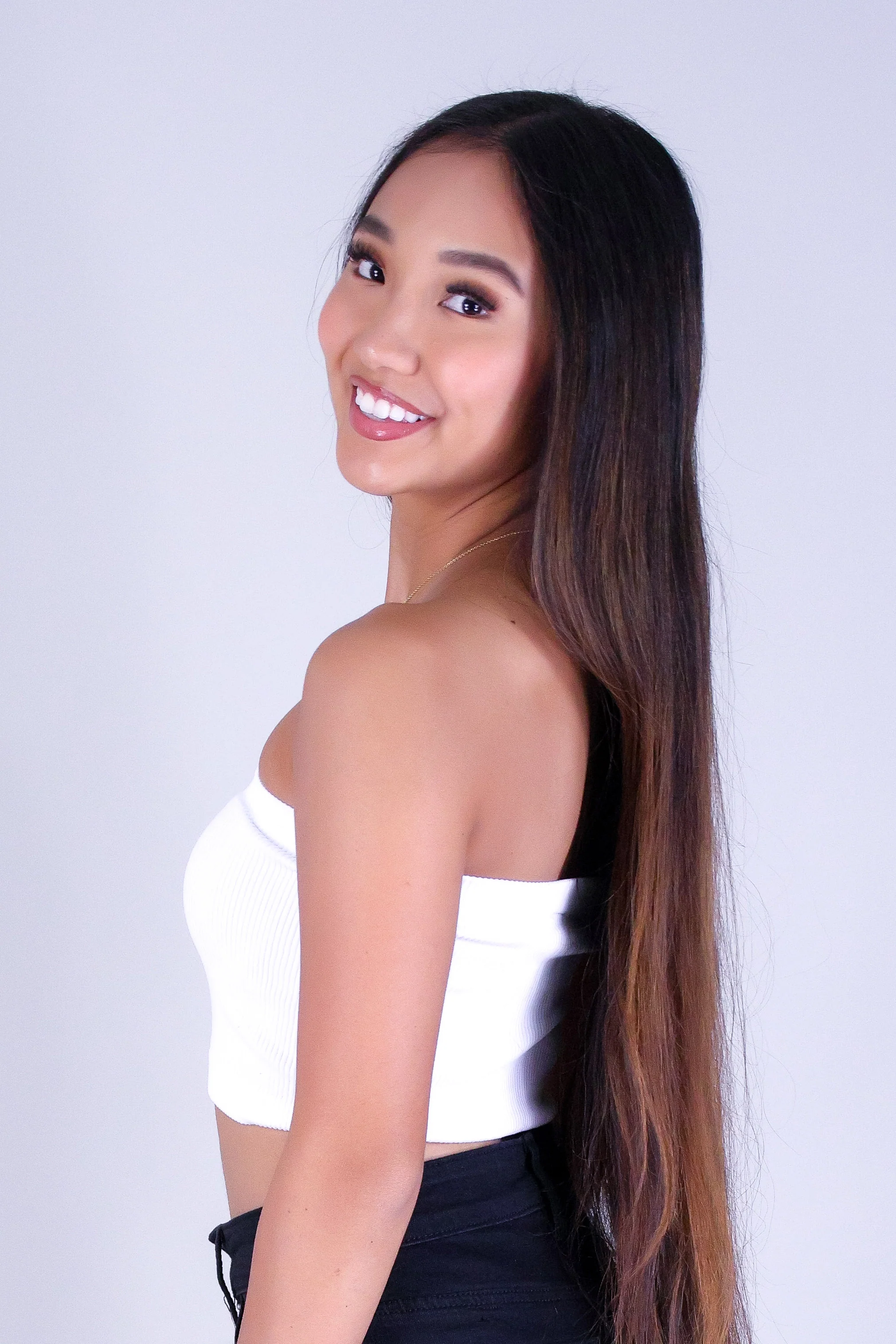 WHAT'S IT ABOUT BANDEAU - Image 3