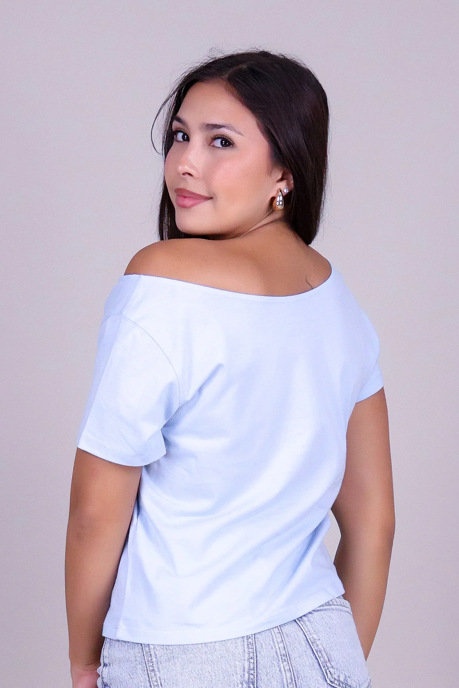 ALOHA FLOWER OFF SHOULDER TEE - Image 4