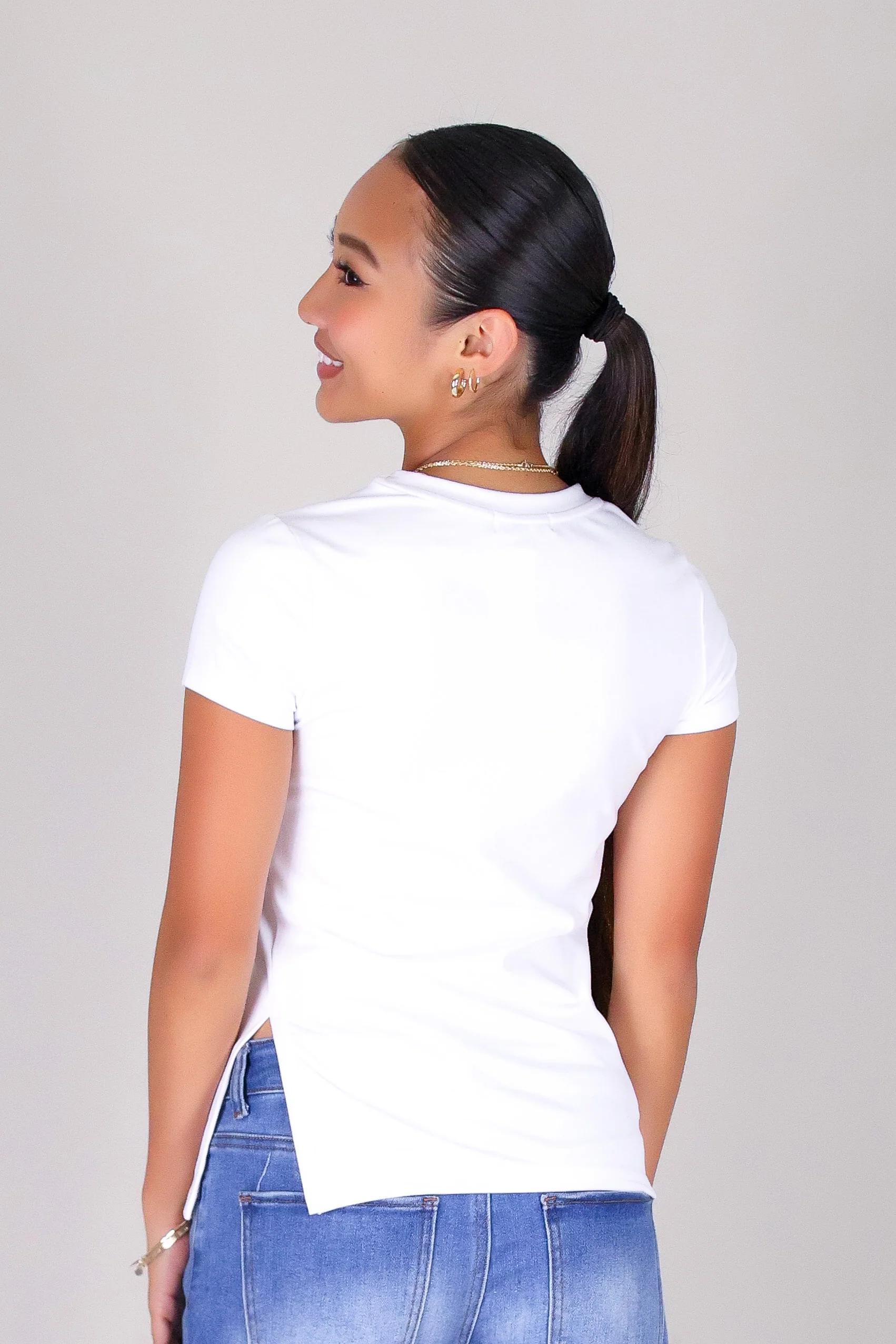 EASY ON TEE - Image 4
