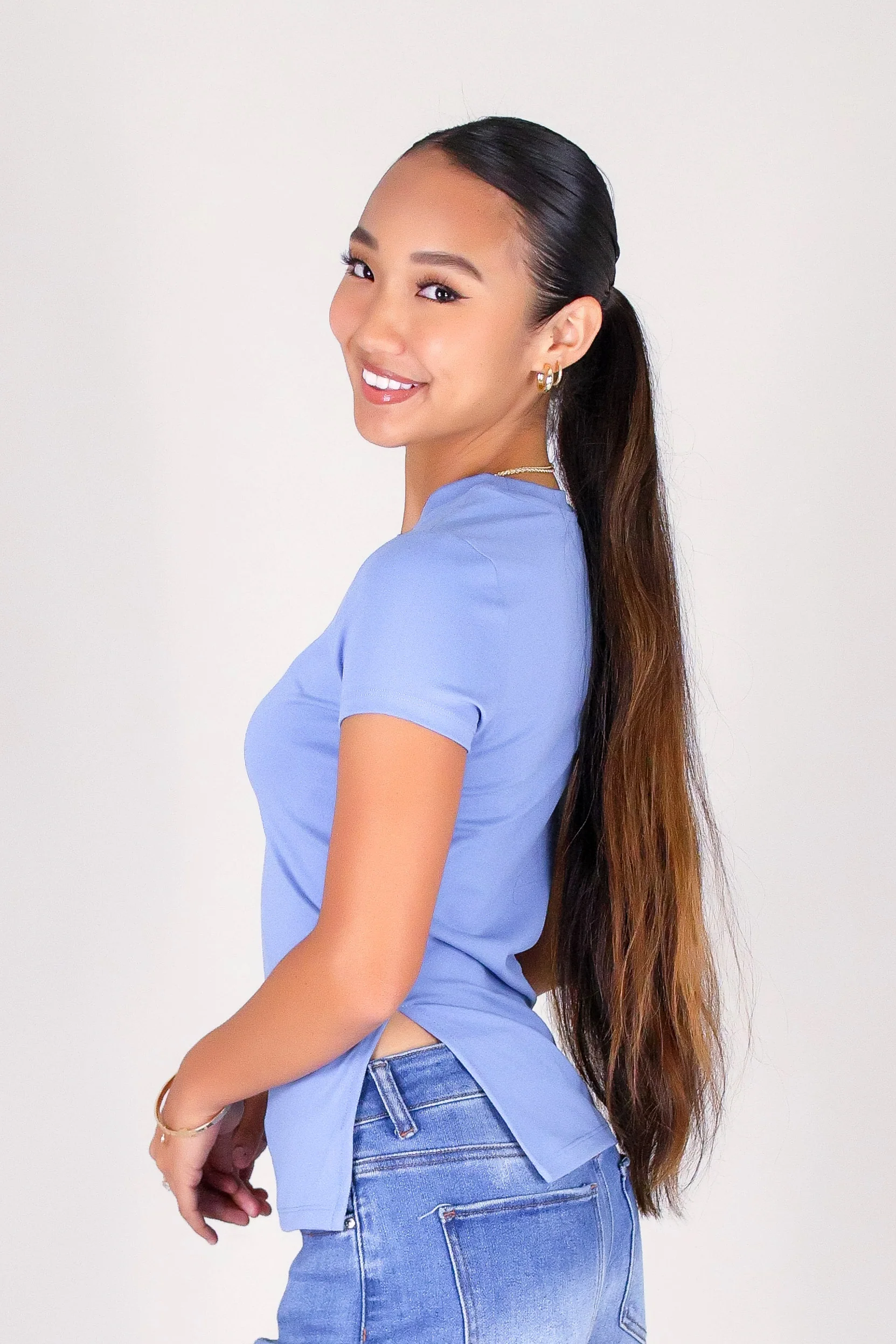EASY ON TEE - Image 3