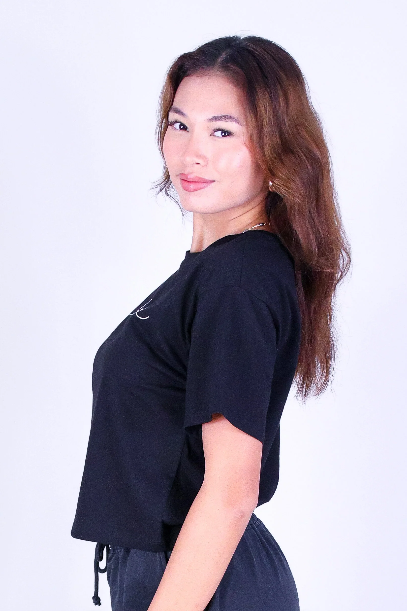 ALOHA CURSIVE CROP TEE - Image 3