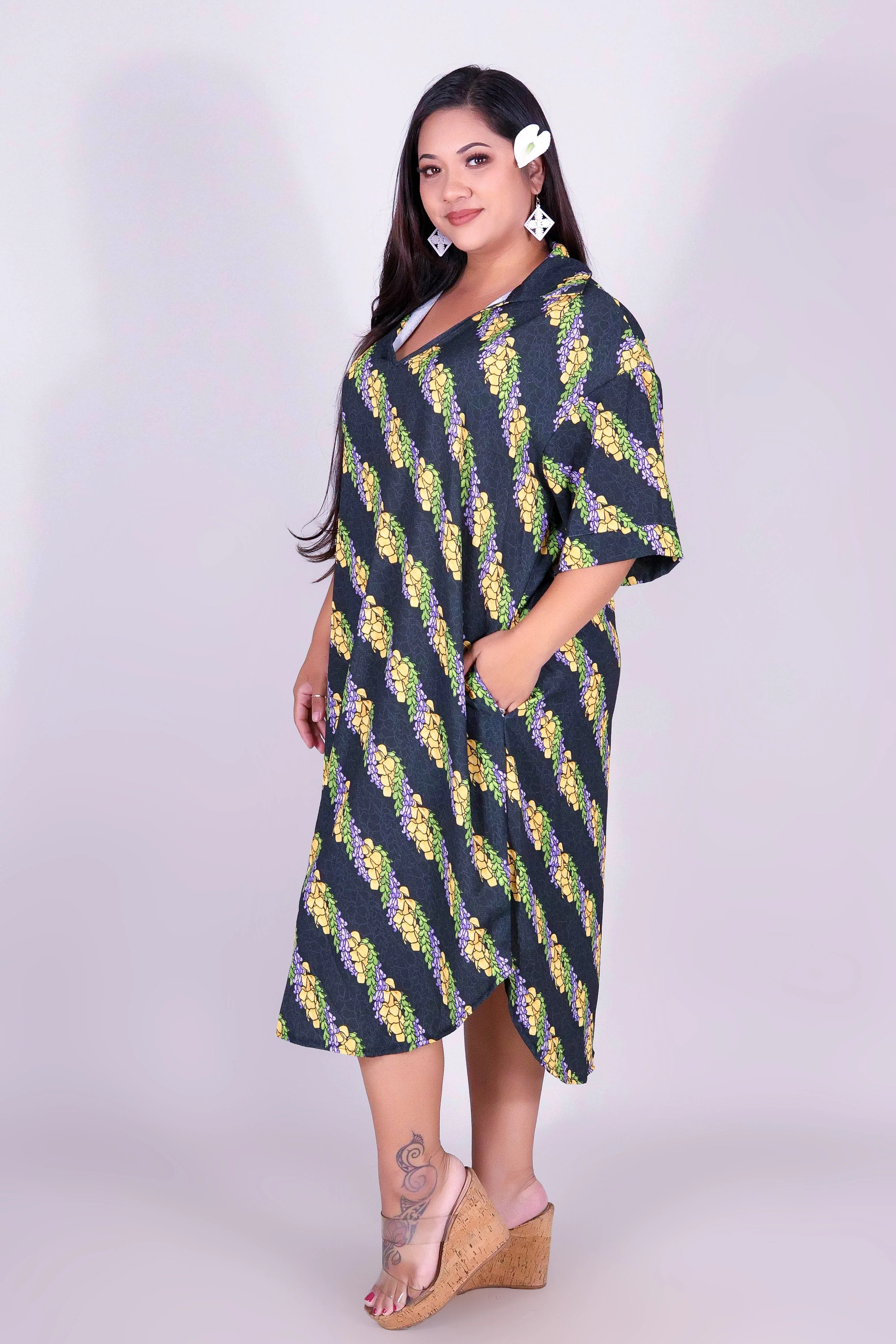 TWISTED LEI T-SHIRT DRESS - Image 2
