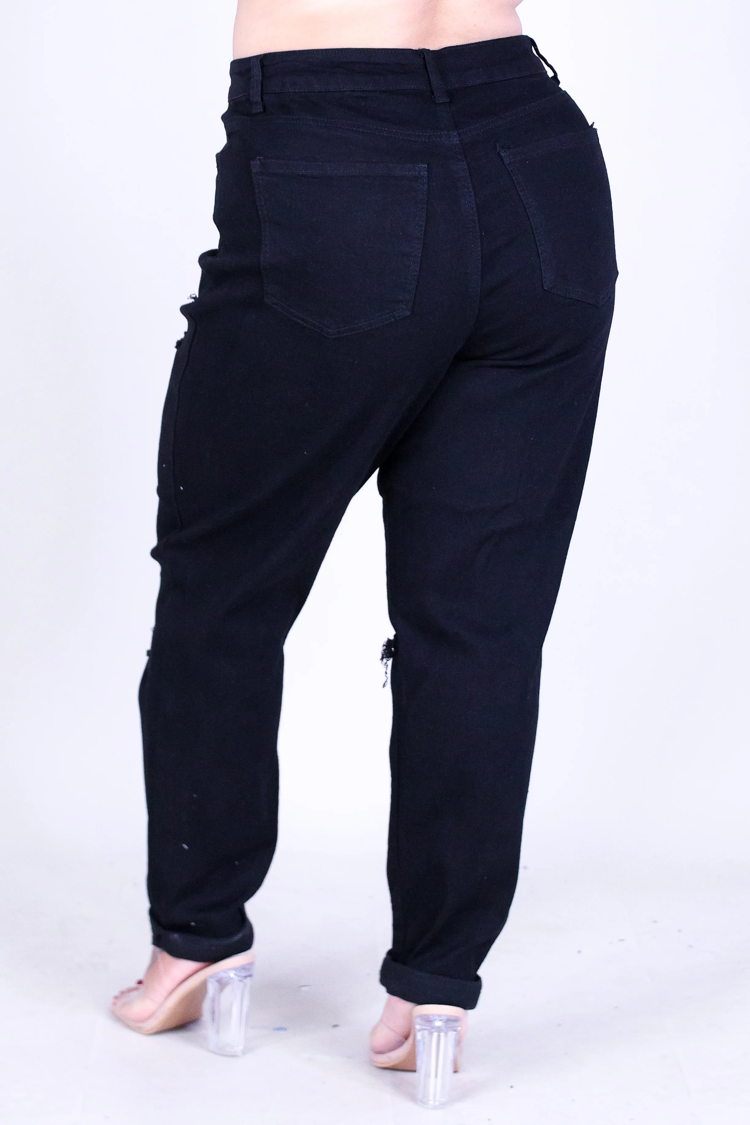 WEEKEND RISE MOM JEANS - Image 3