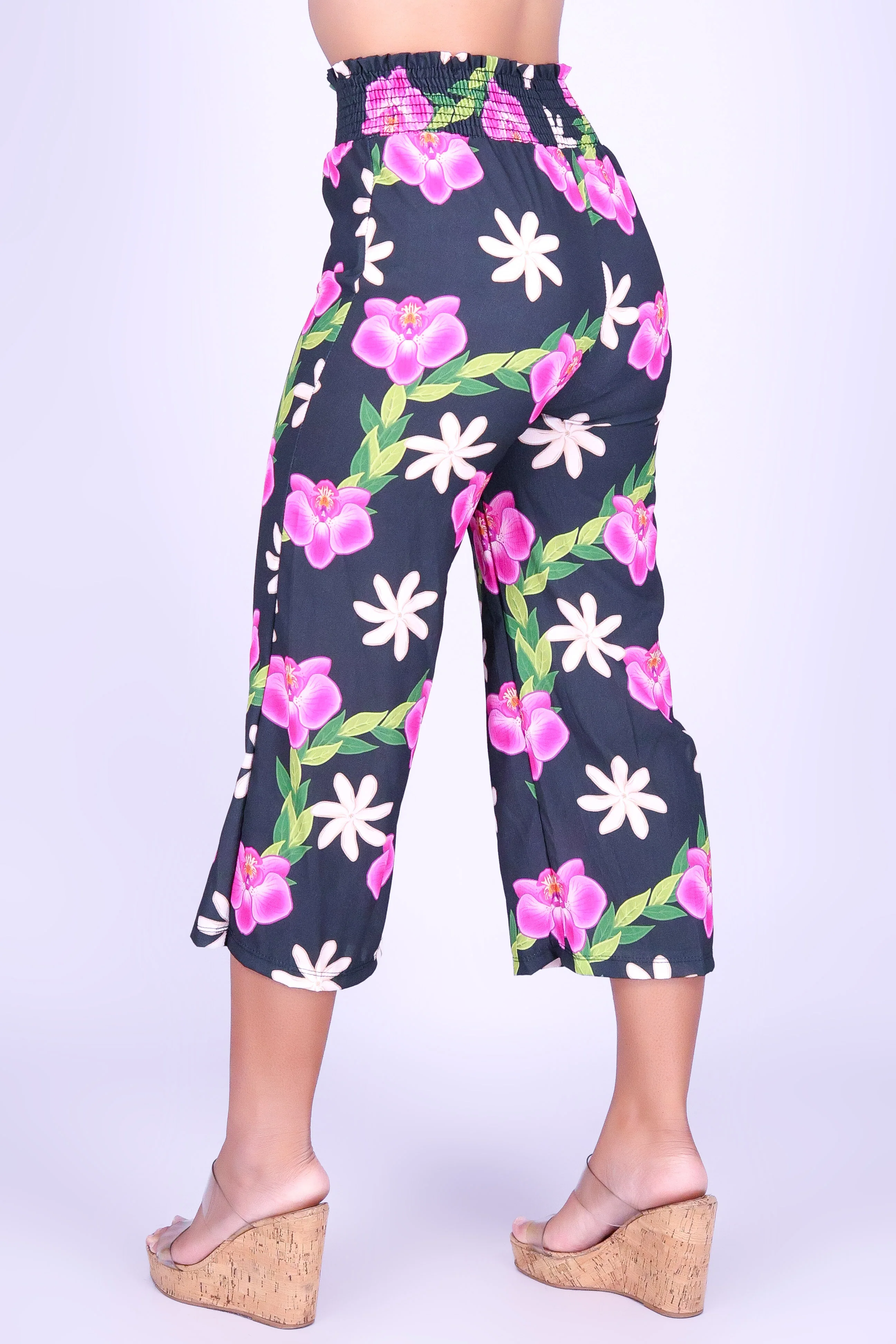 ORCHID TIARE SMOCKED WAIST CAPRI'S - Image 3