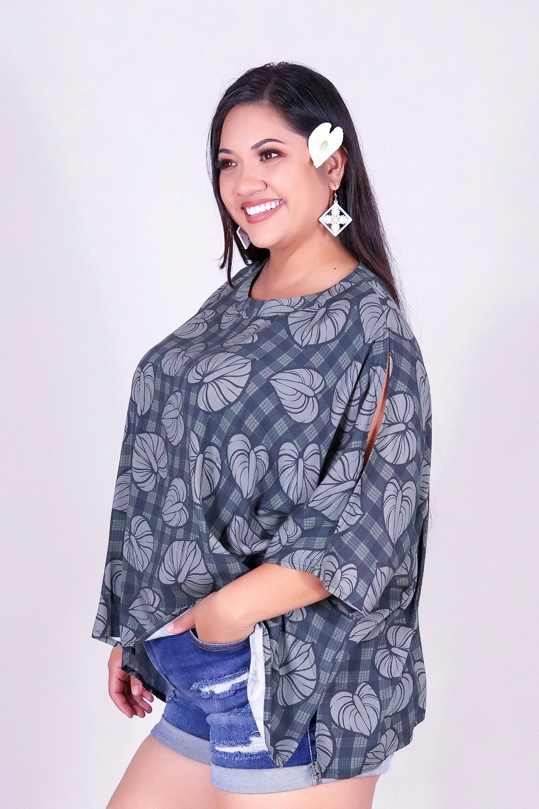 ANTHURIUM PALAKA COLD SHOULDER BLOUSE - Image 3