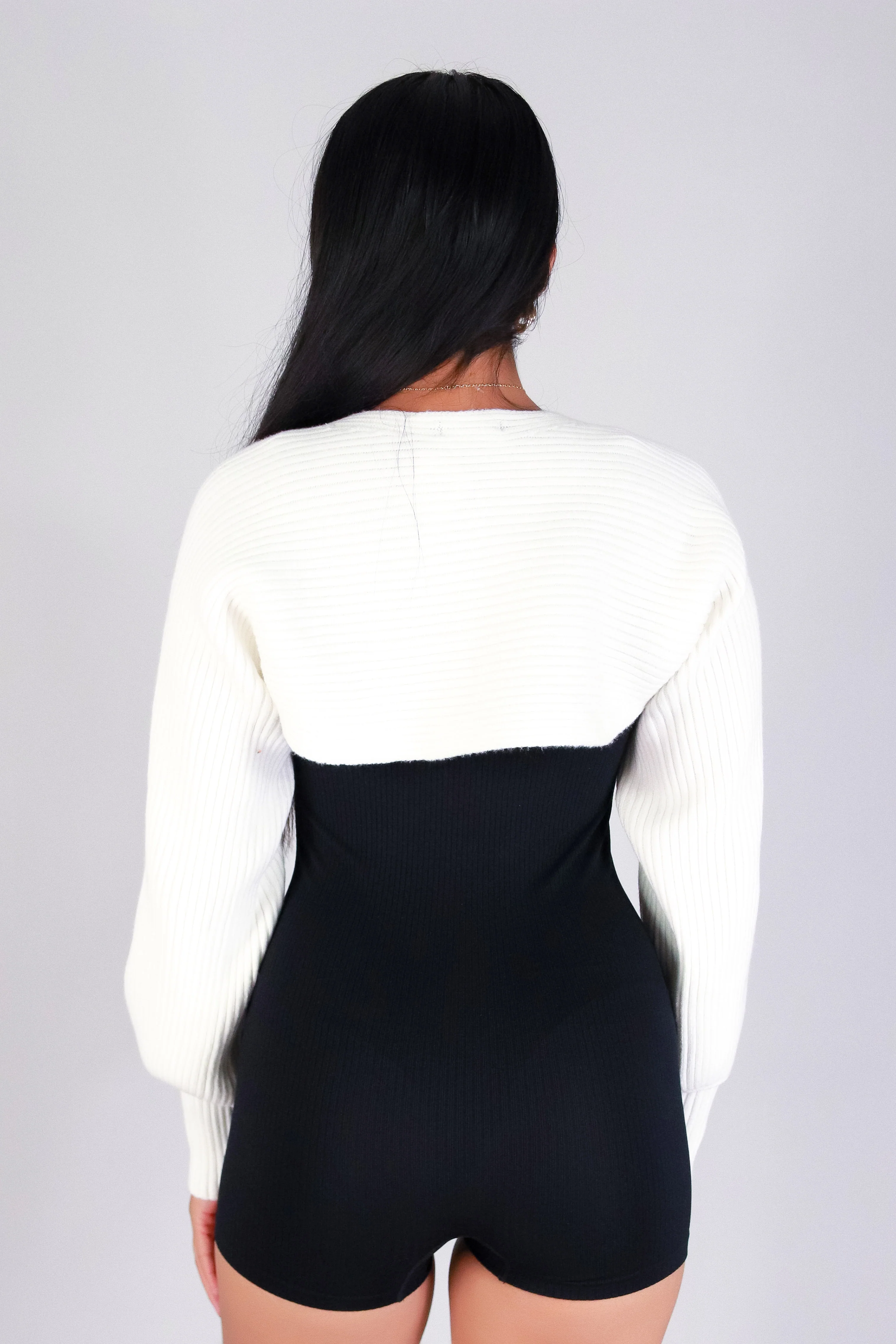 HOLD ME BOLERO - Image 4