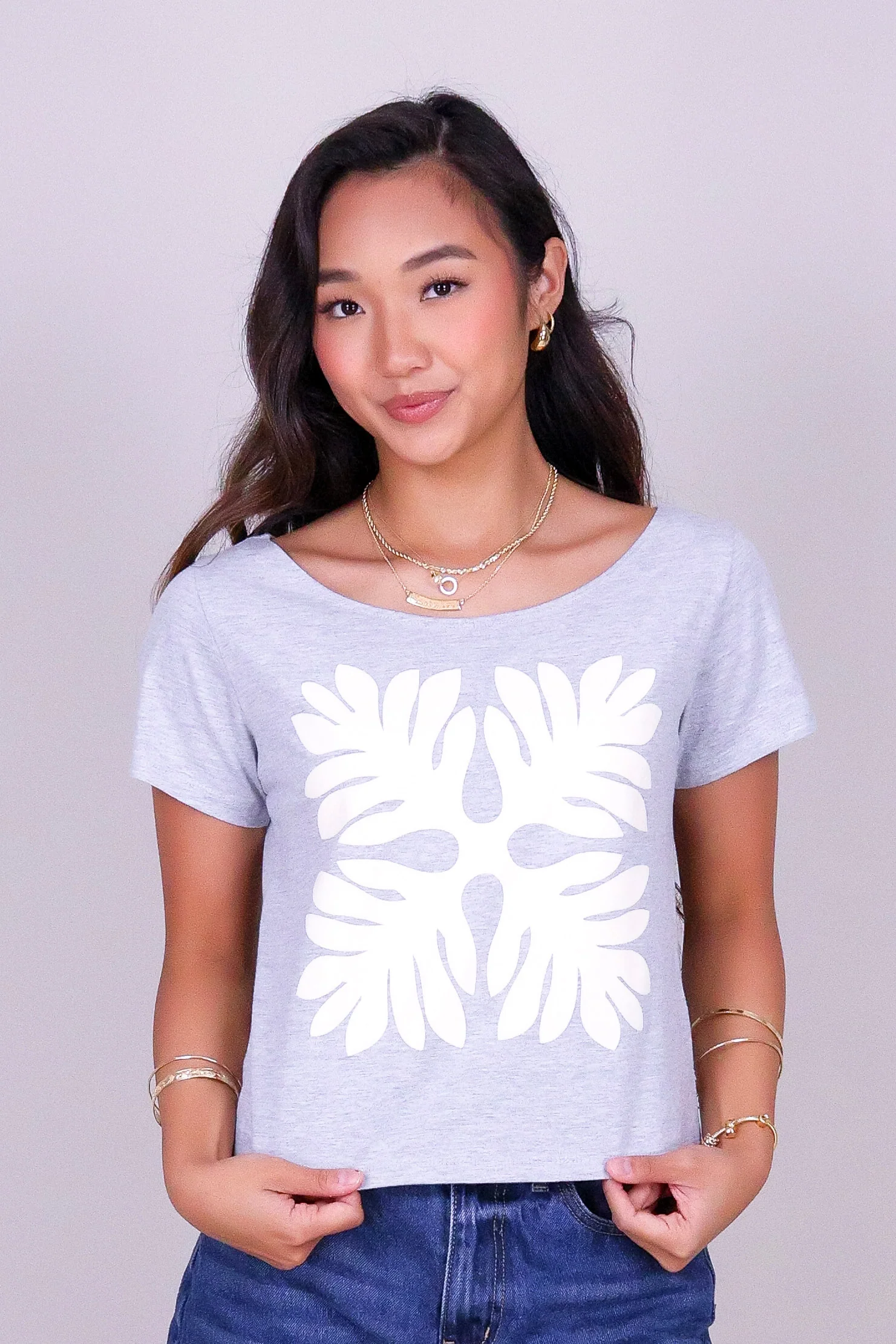 LAUAE QUILT OFF SHOULDER TEE - Image 2