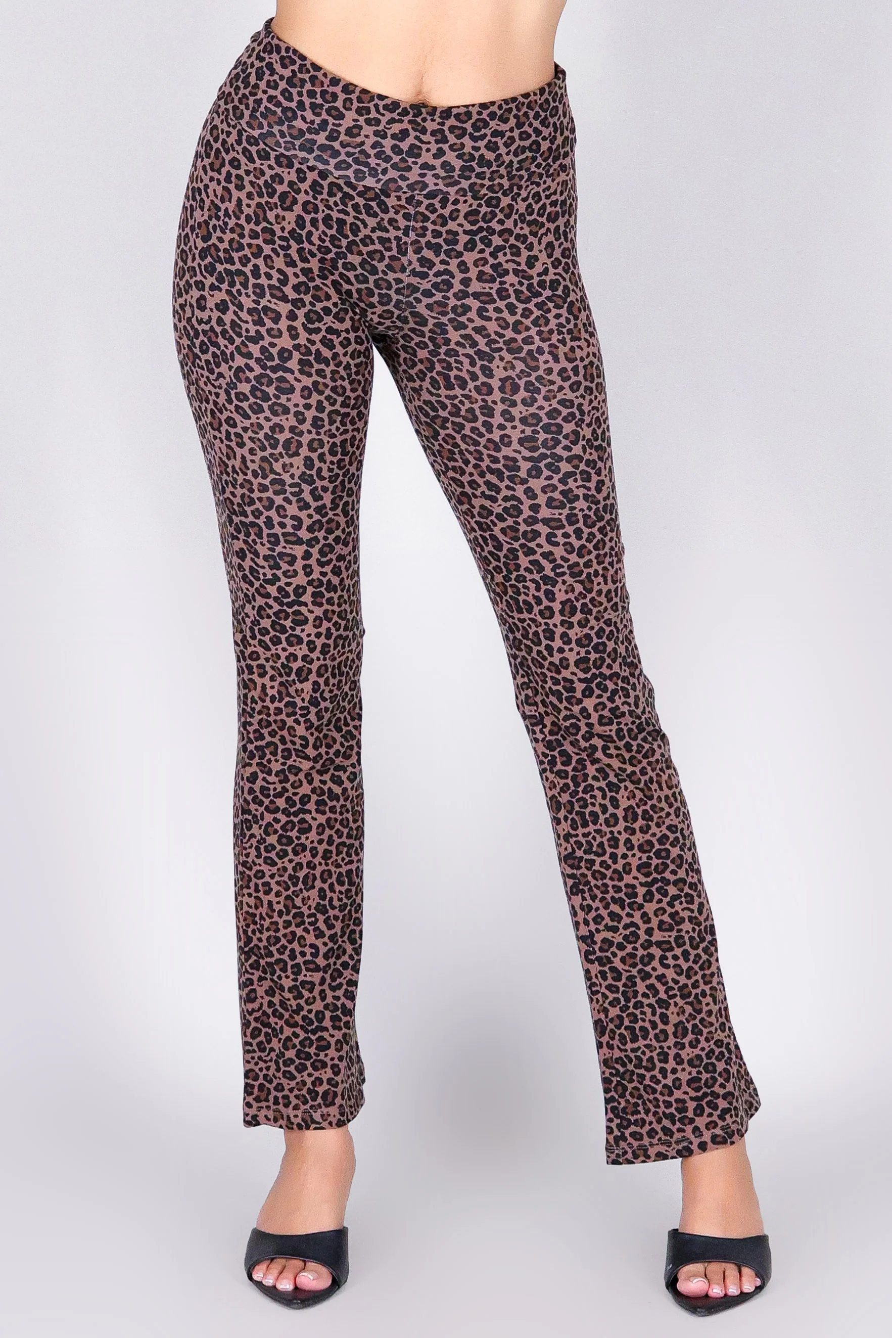 UNTAMED MOTION FLARE PANTS - Image 2