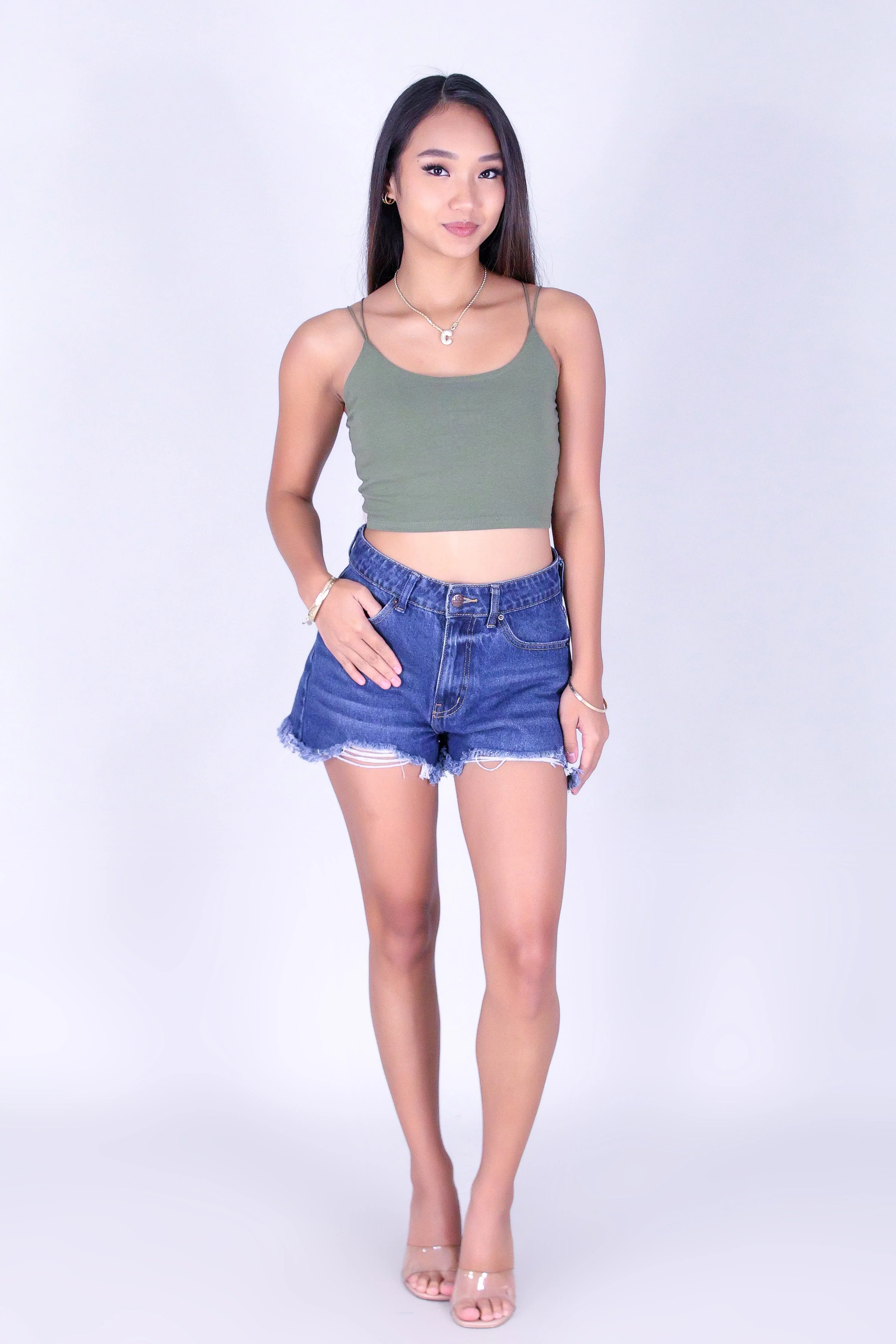 STICK TO THE BASICS CROP TOP