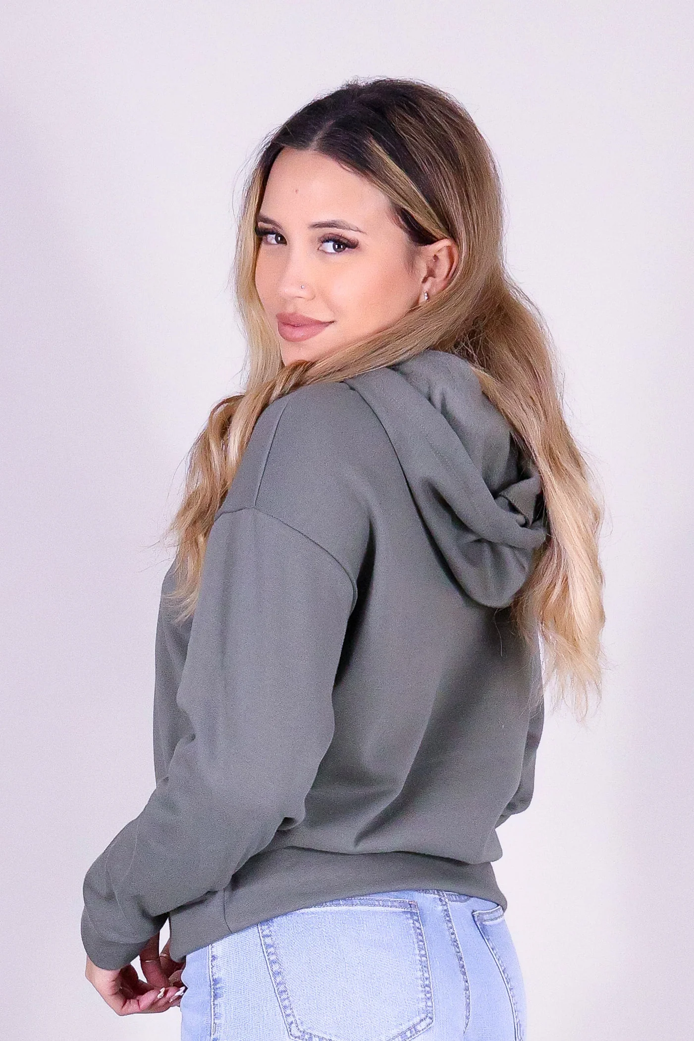 MIX LEI OVERSIZED HOODIE - Image 3