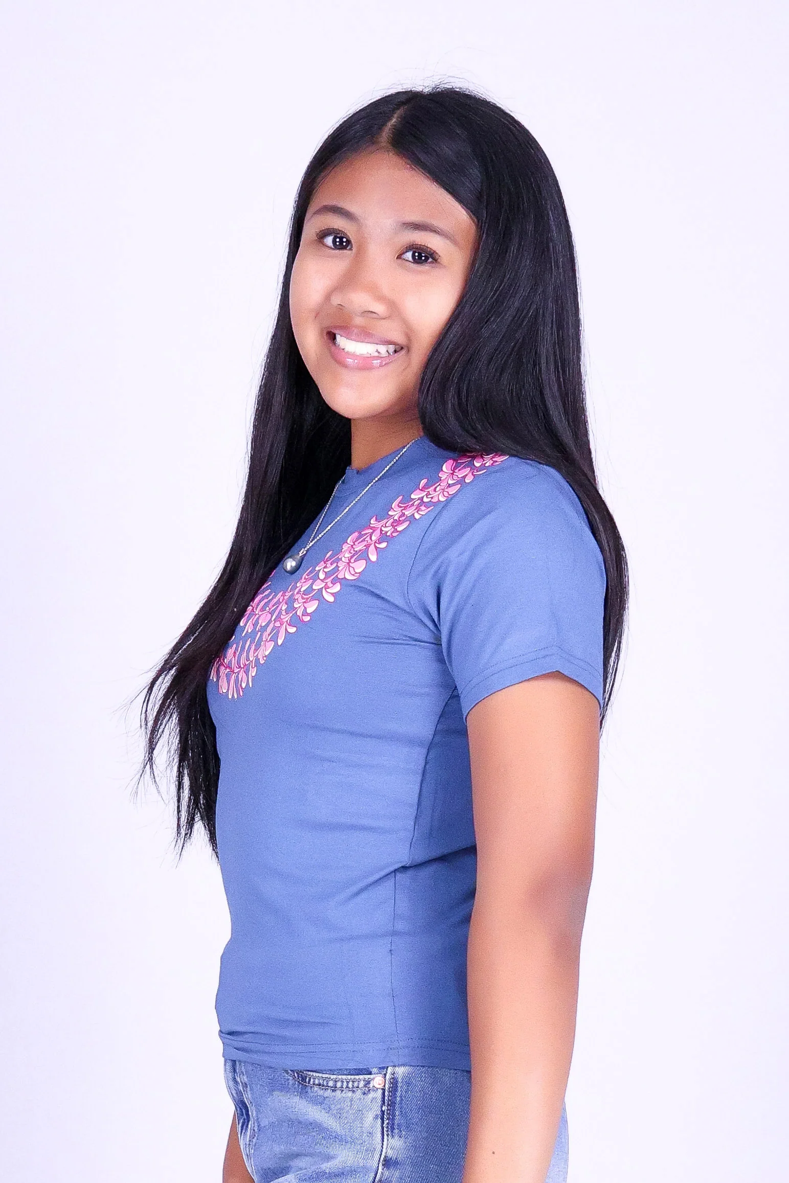 2 STRAND PLUMERIA LEI TEE | KIDS SIZE 2-16 - Image 3