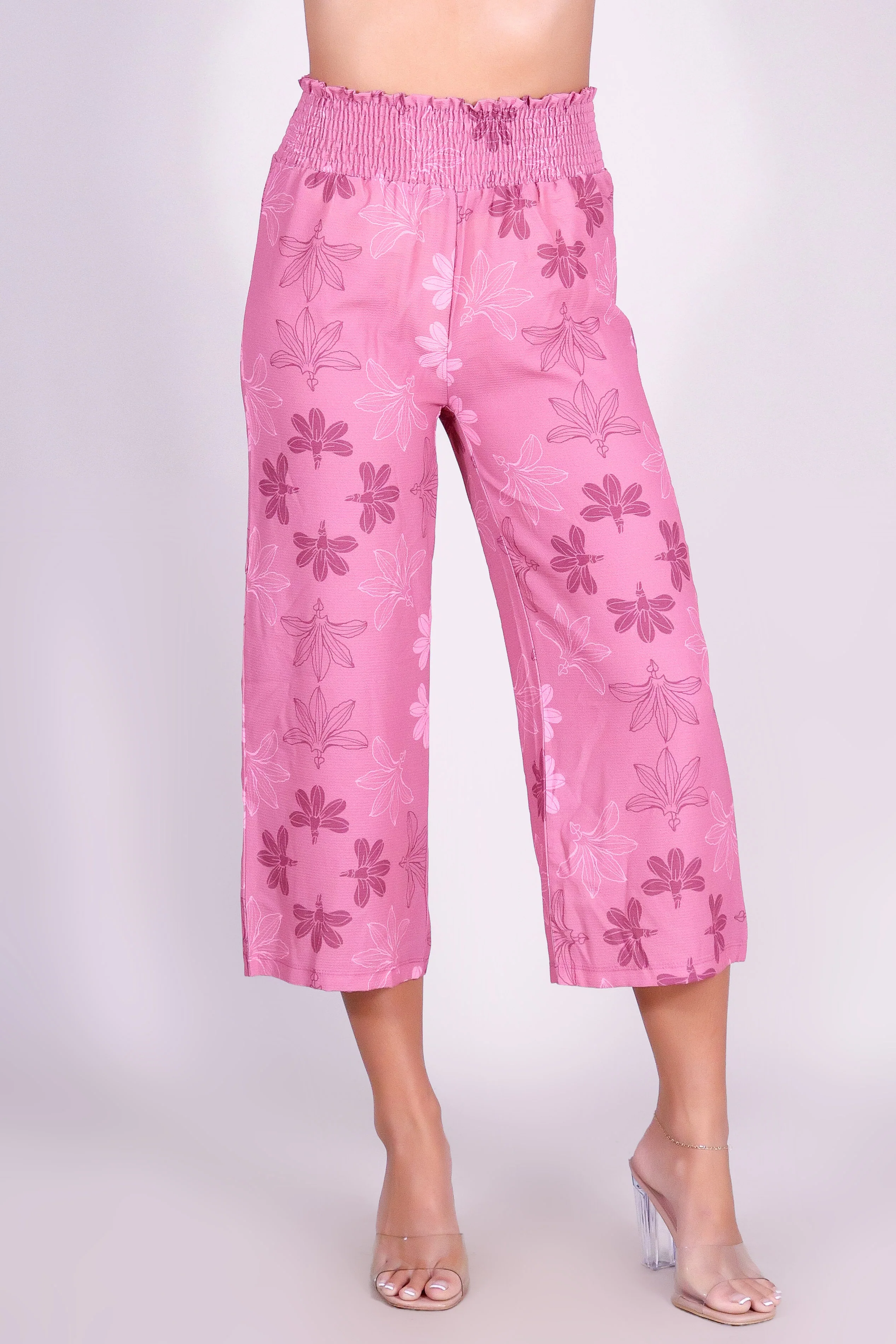 NAUPAKA SMOCKED WAIST CAPRI'S - Image 2