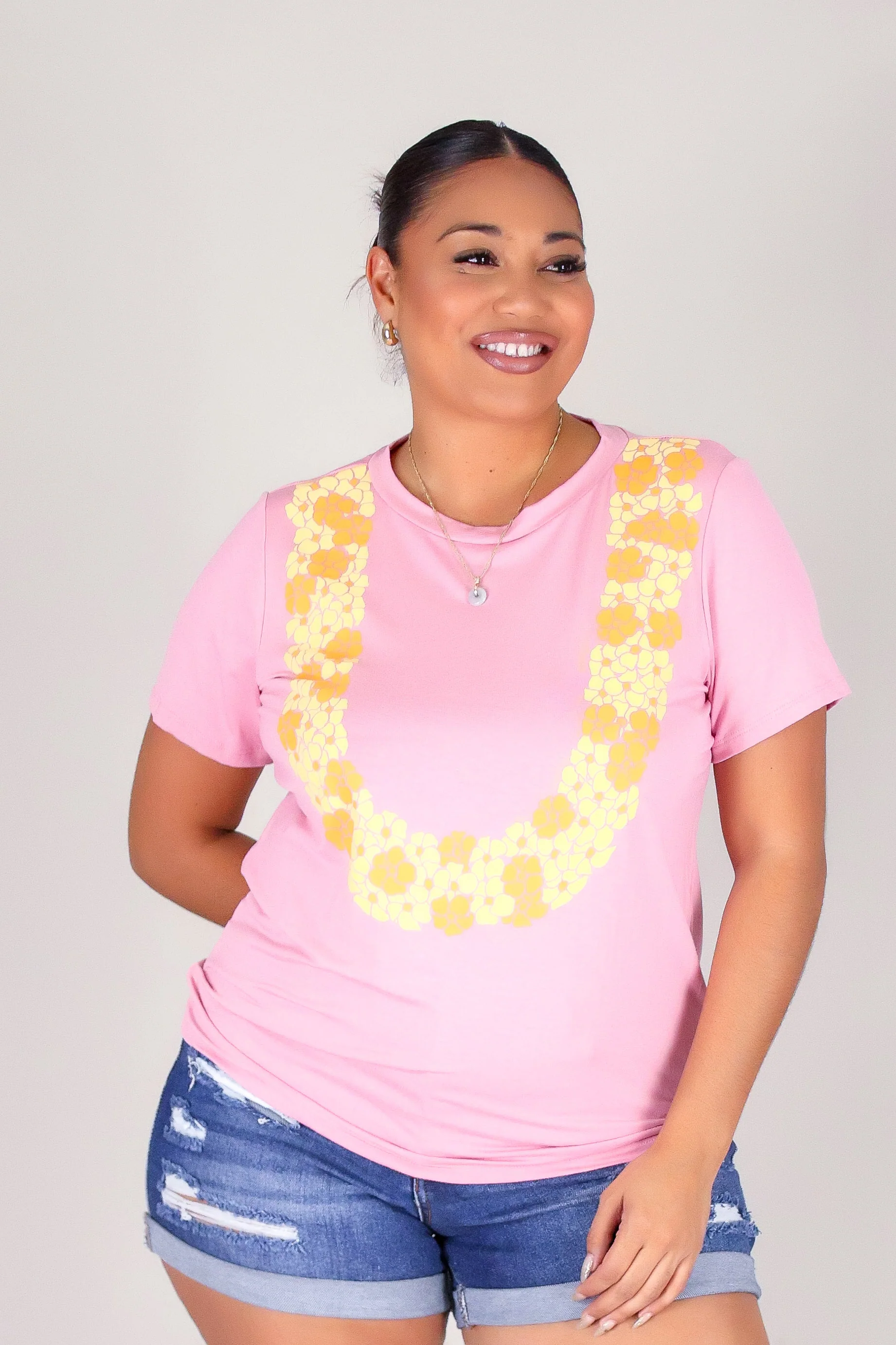 CLUSTERED PUAKENIKENI LEI TEE - Image 2