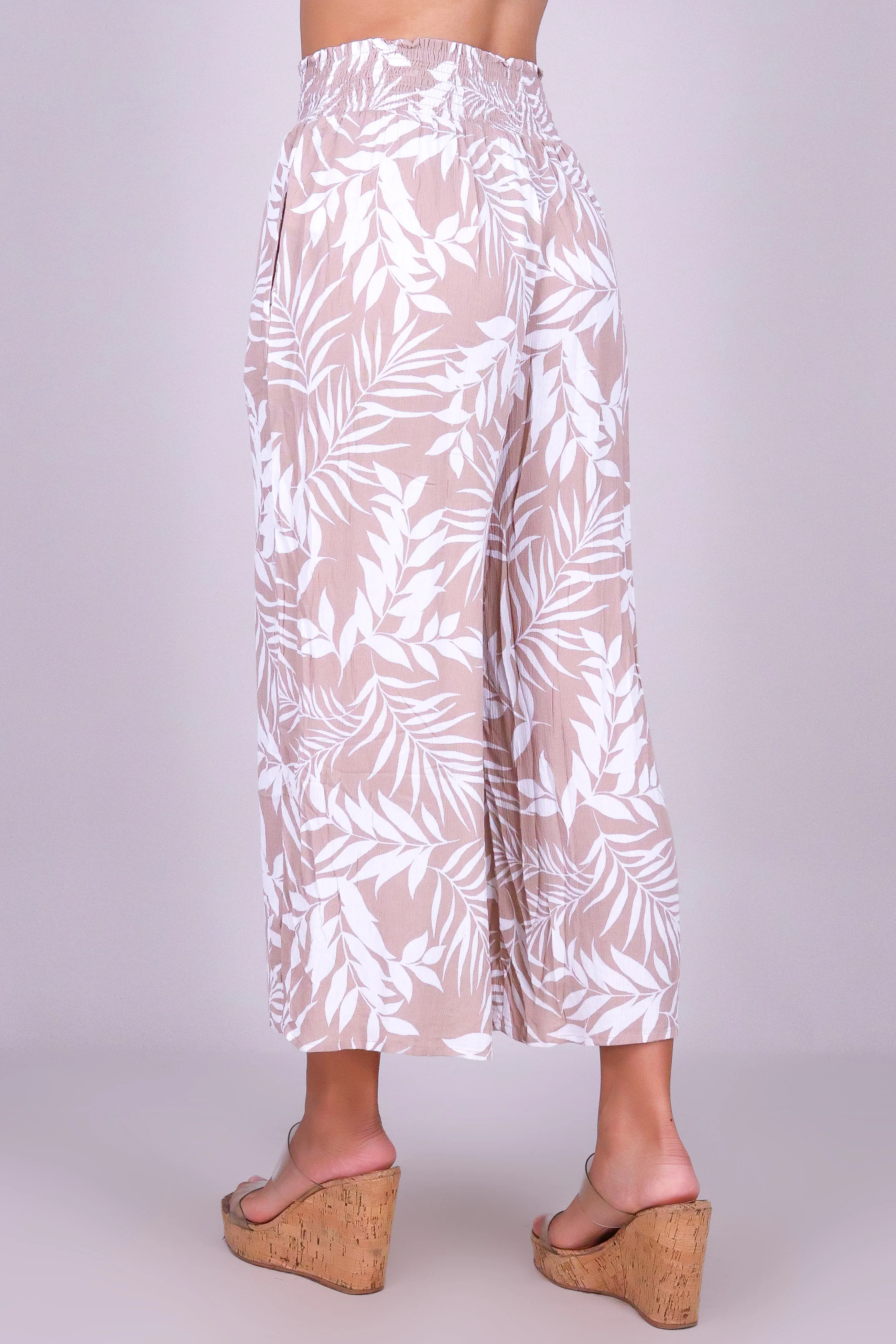 TROPIC LEAF CAPRI'S - Image 3