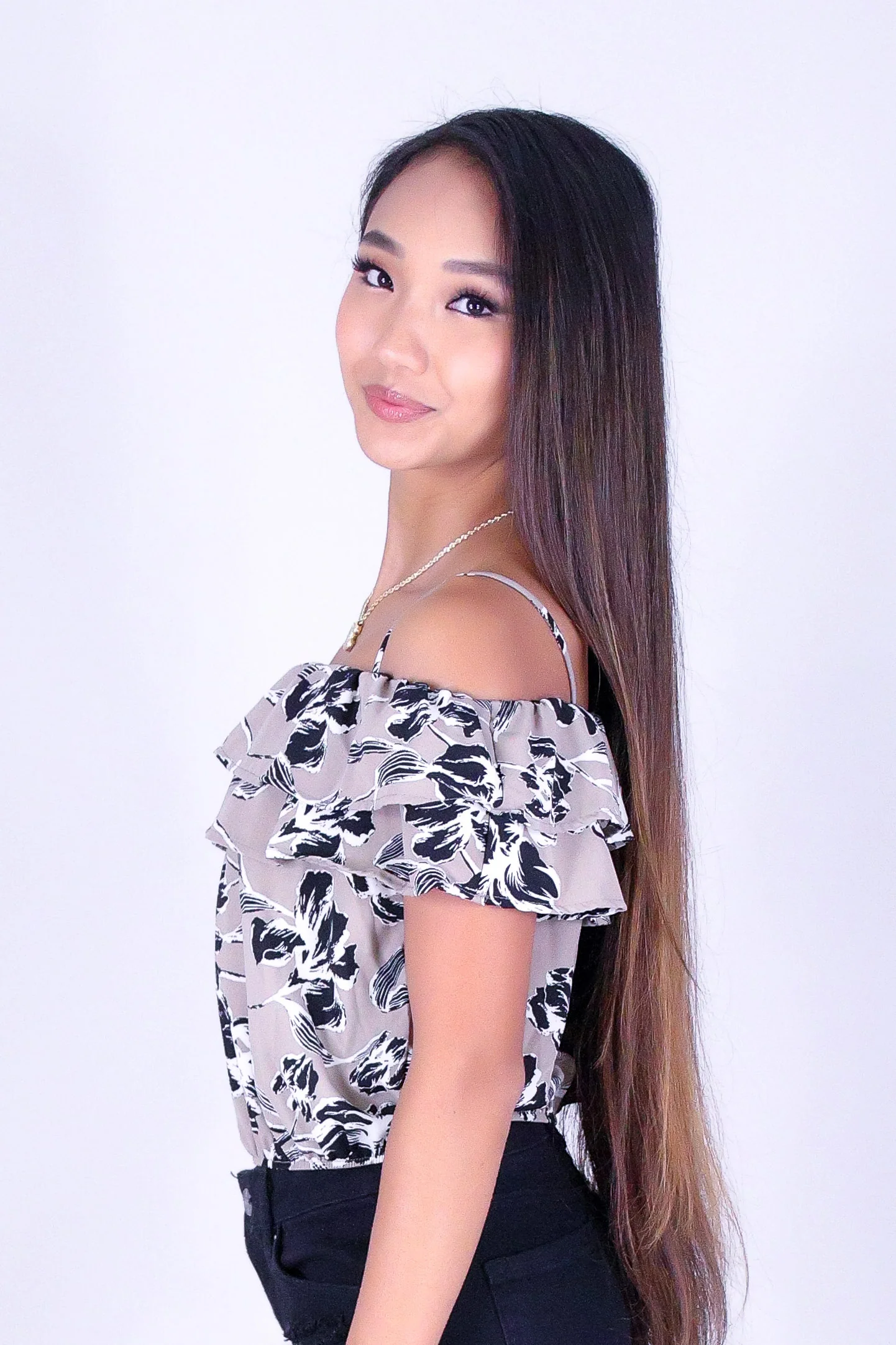 WHISPER BLOOM COLD-SHOULDER TOP - Image 3