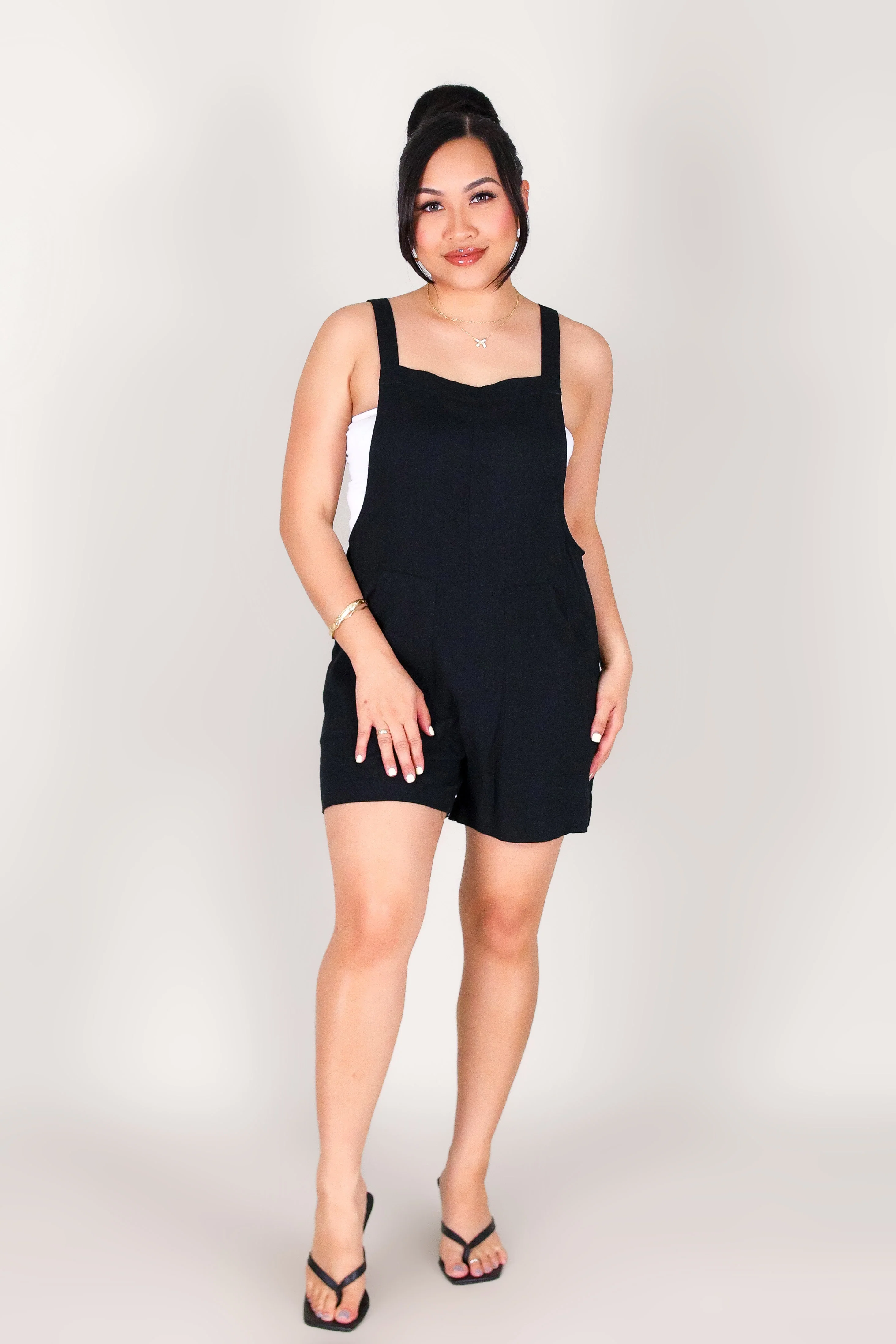SUN-KISSED LINEN ROMPER