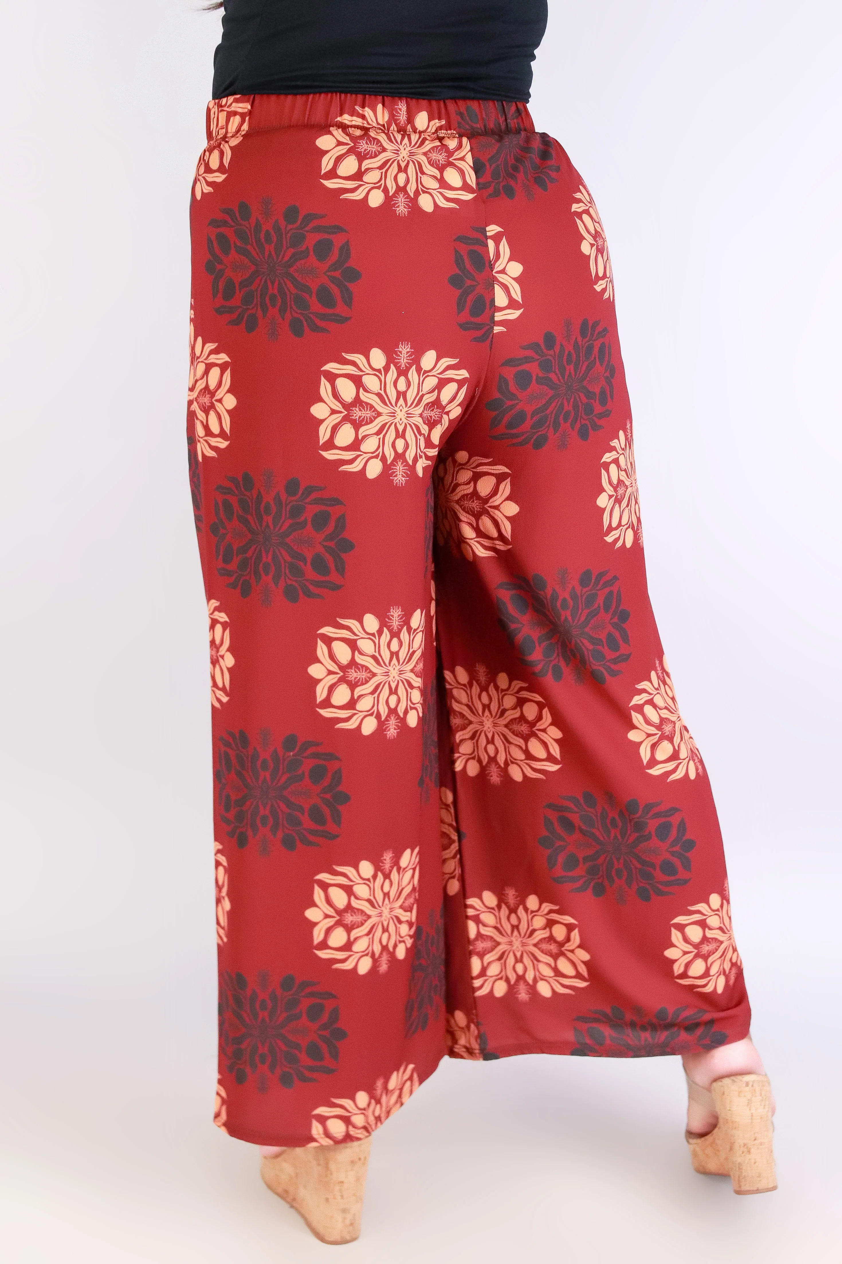 MANGO QUILT CAPRI'S - Image 3