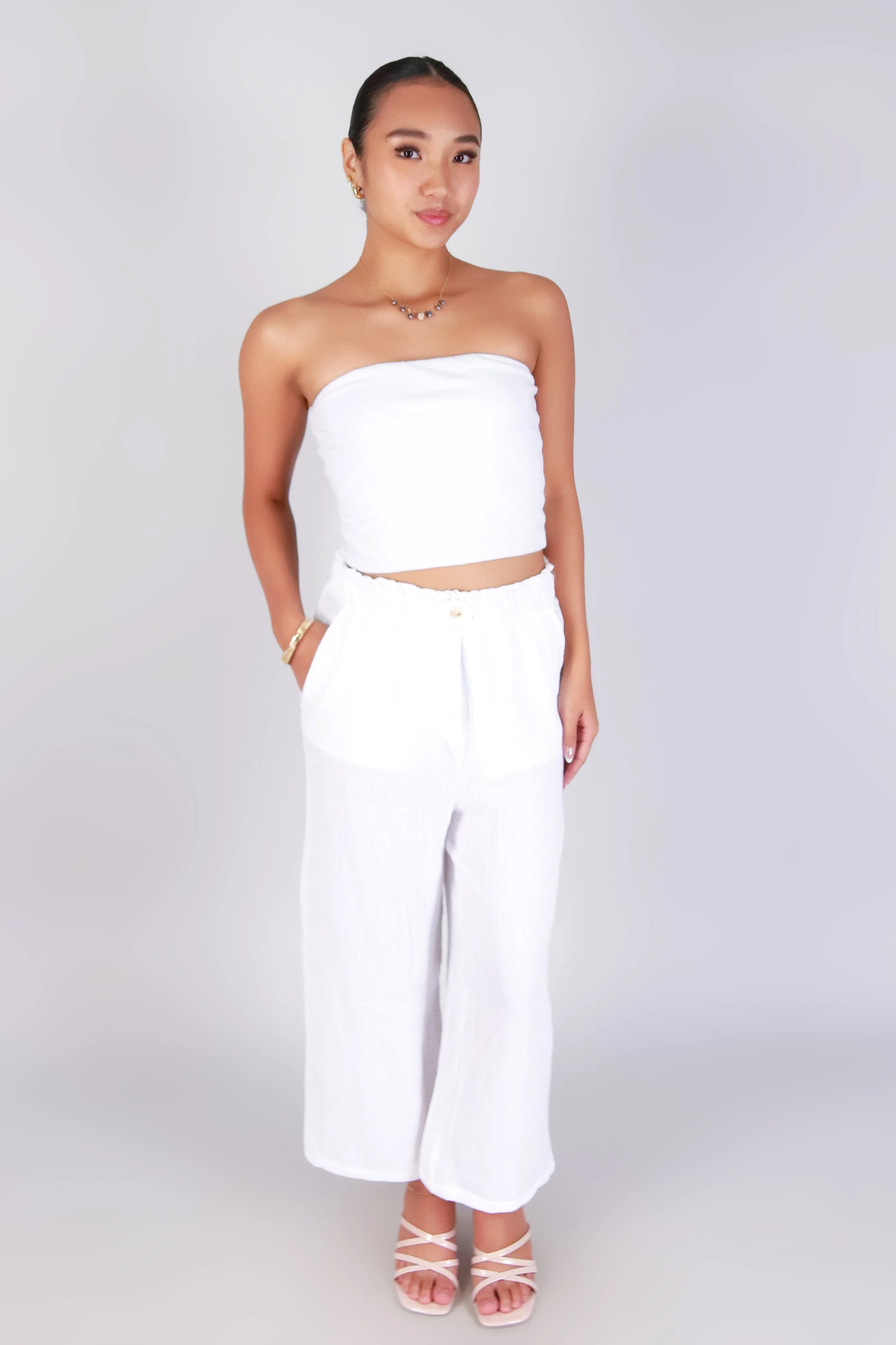 THE SOFT EDIT CAPRI'S
