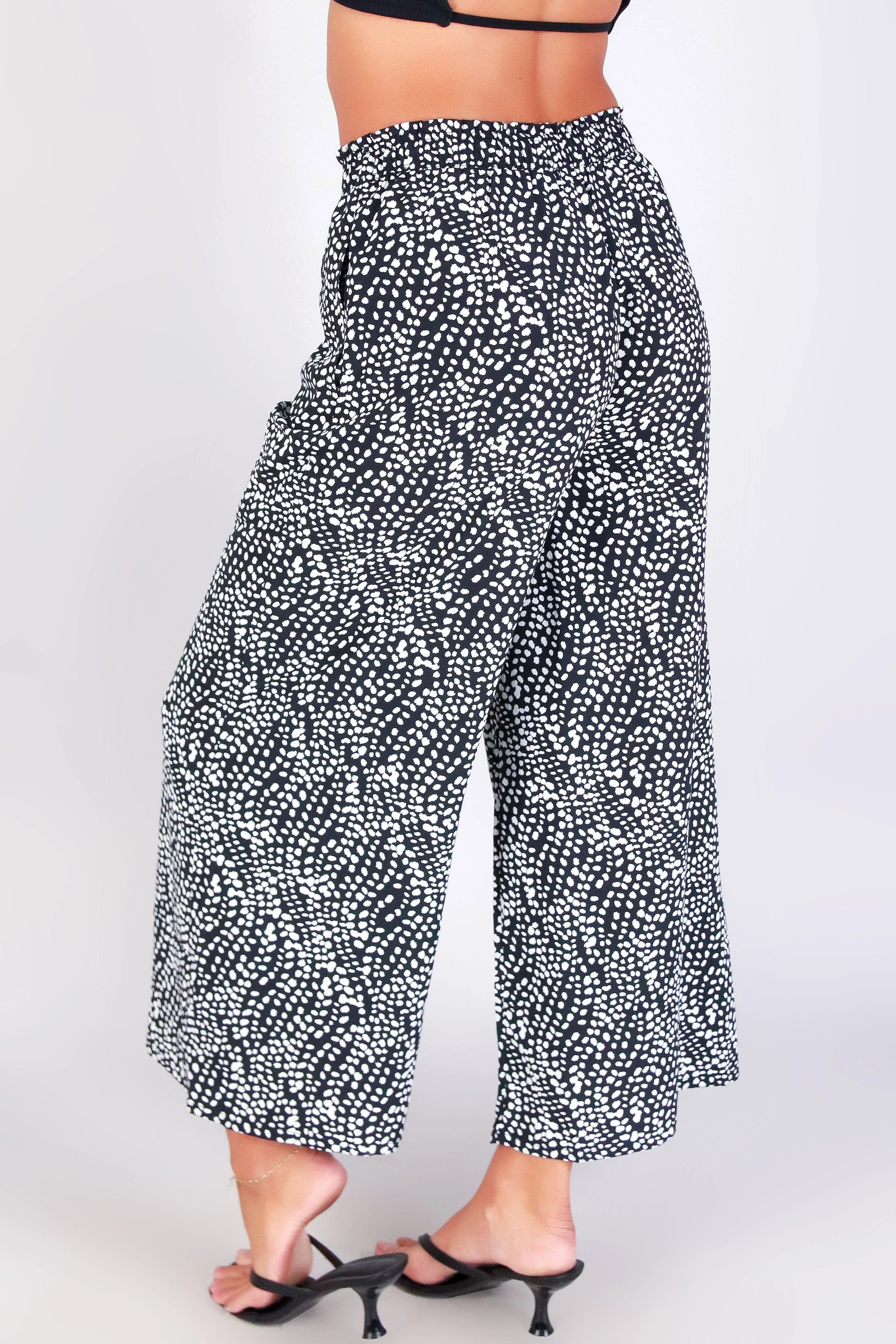 SPOT ON STYLE CAPRI'S - Image 3