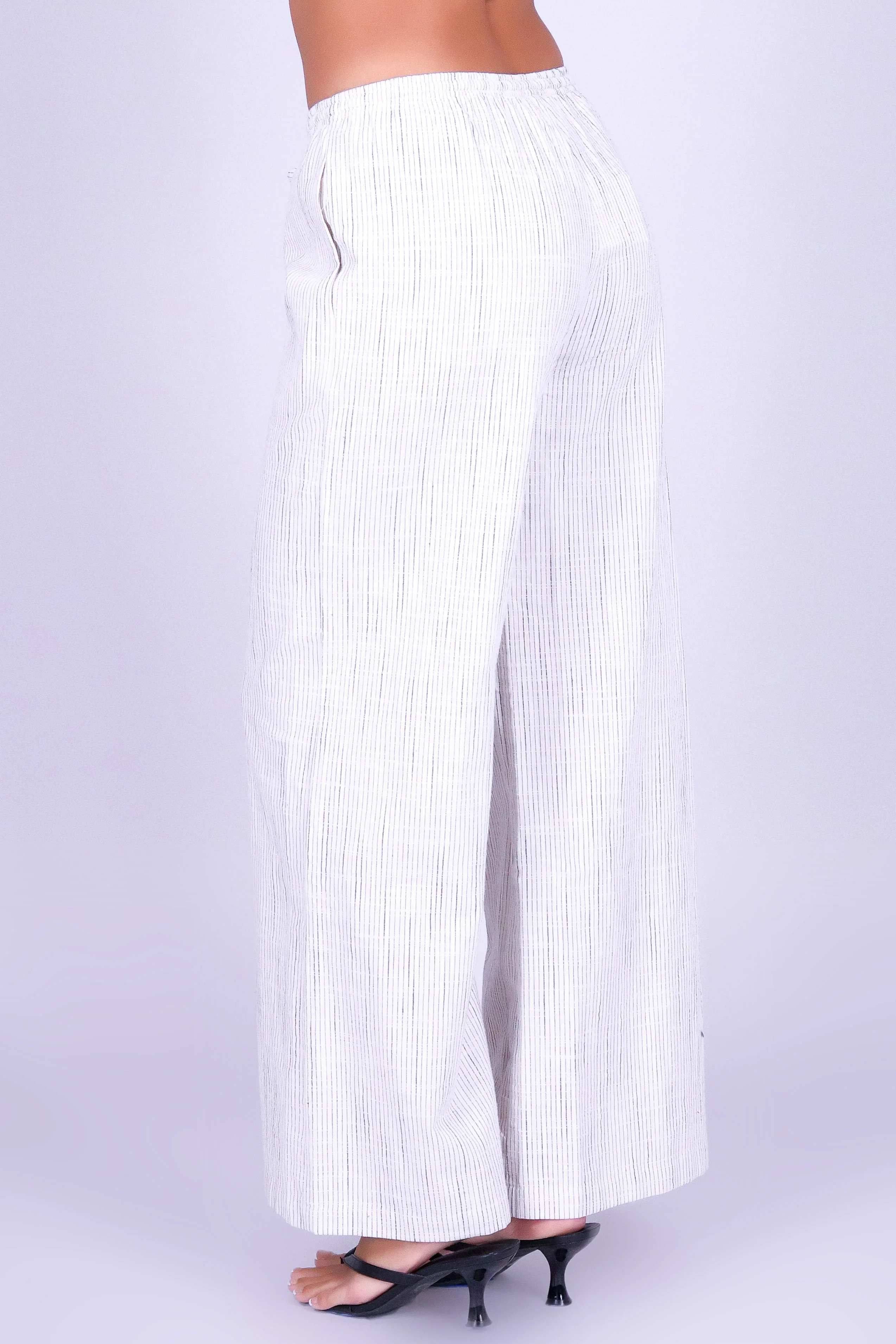NOTHING EXTRA PANTS - Image 3