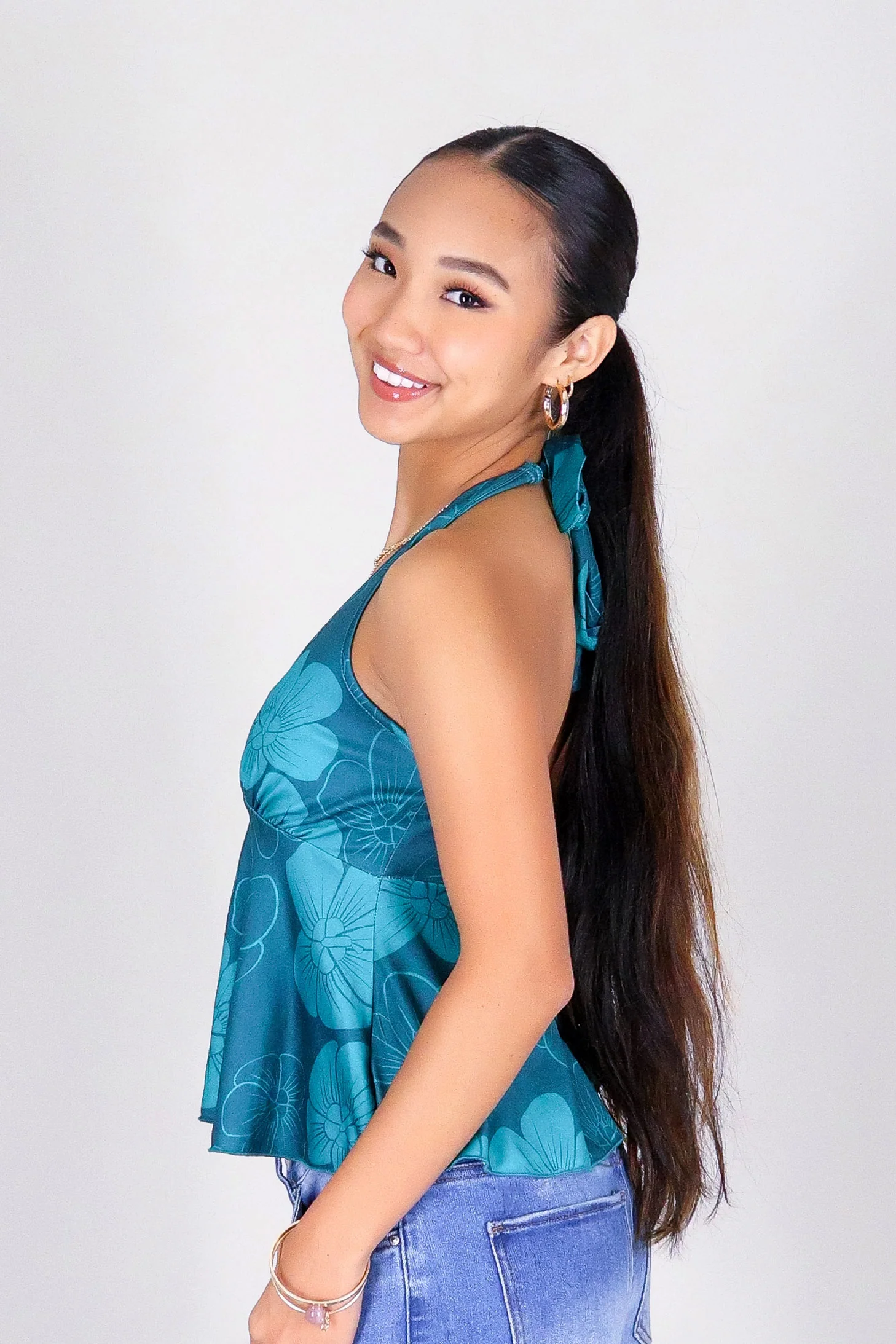 HAU FLOWER HALTER TOP - Image 3