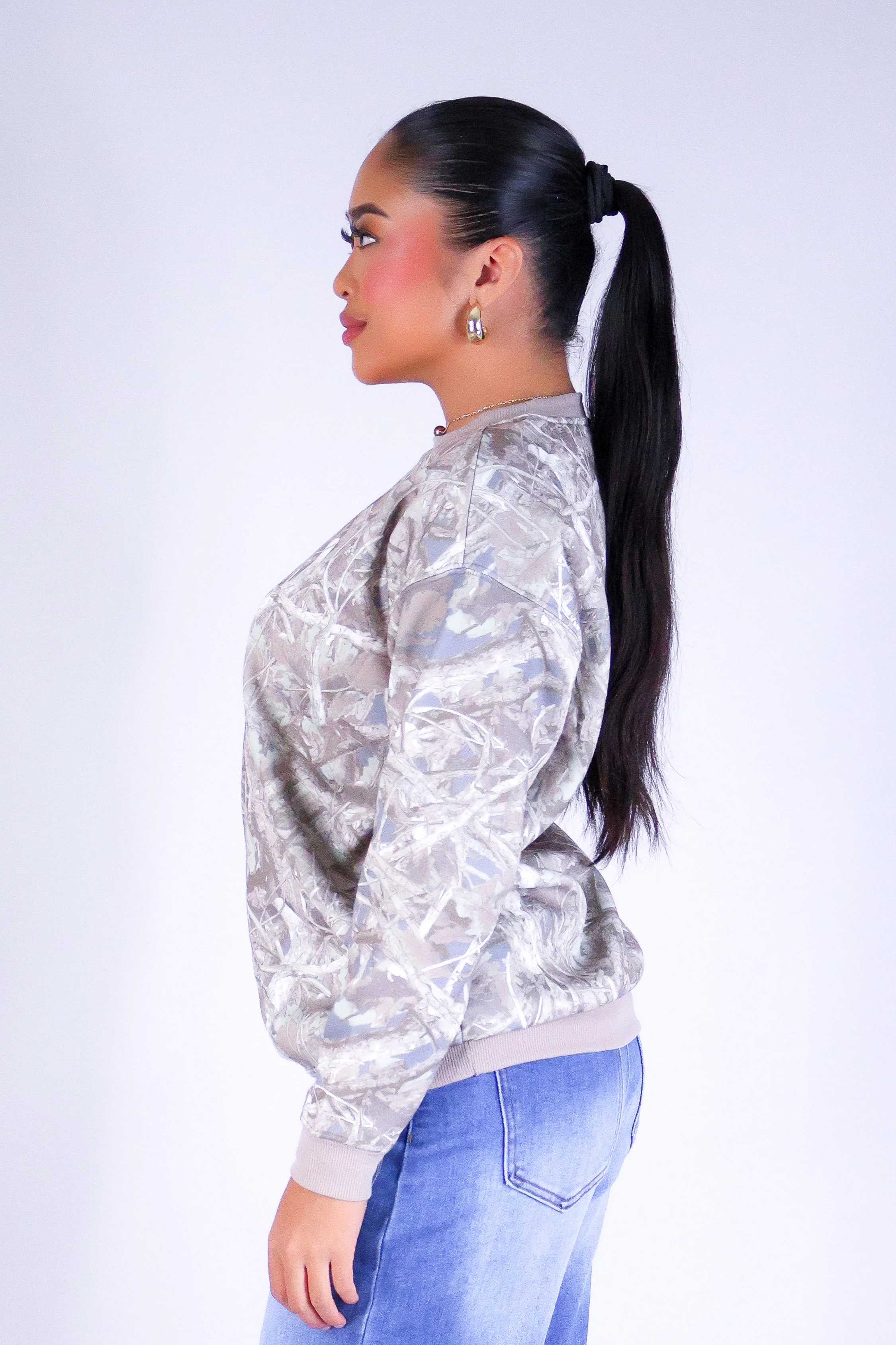 STREET COZY OVERSIZED HUNTING CAMO SWEATER - Image 3