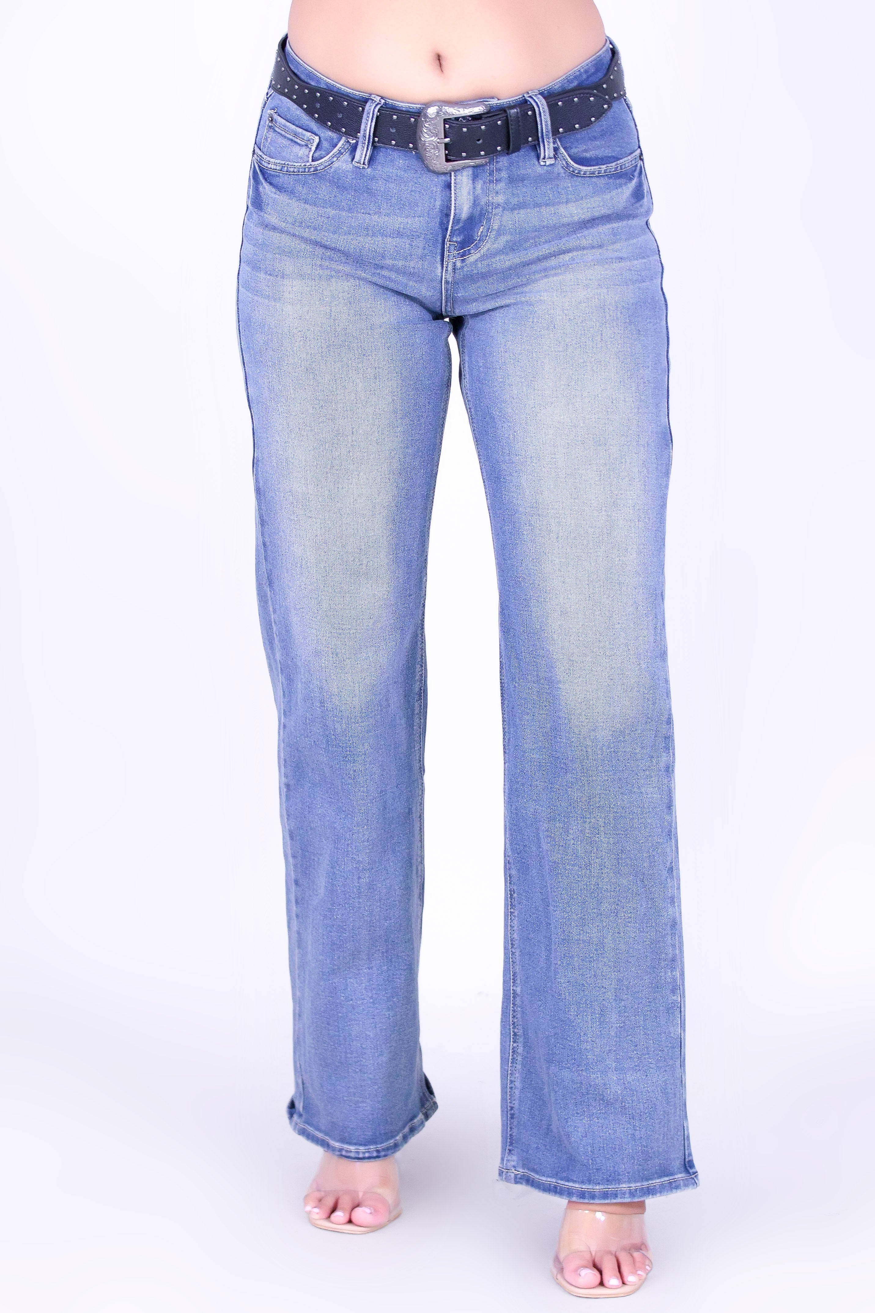 BABY BLUE BELTED JEANS - Image 2