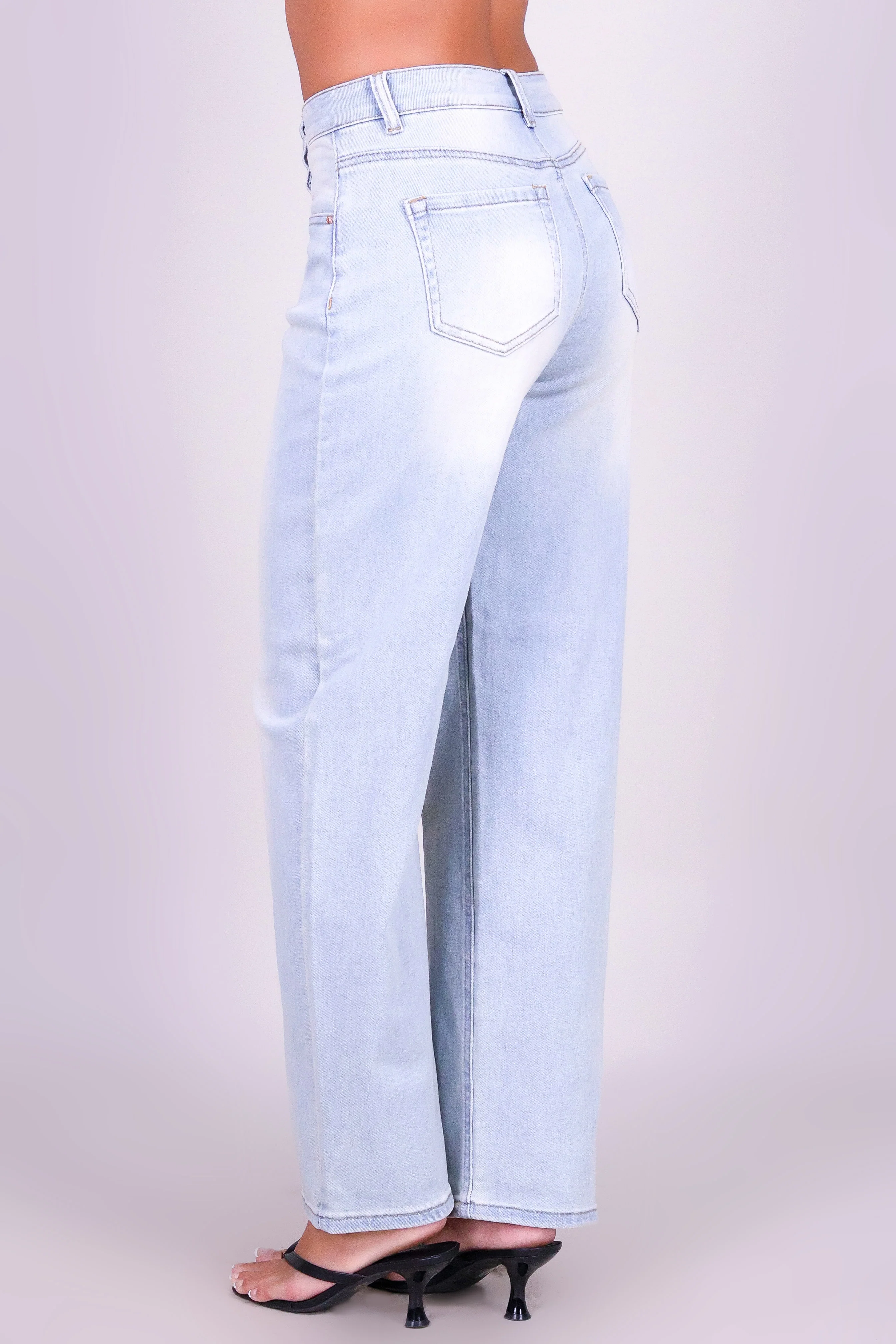 HAUNANI JEANS - Image 3