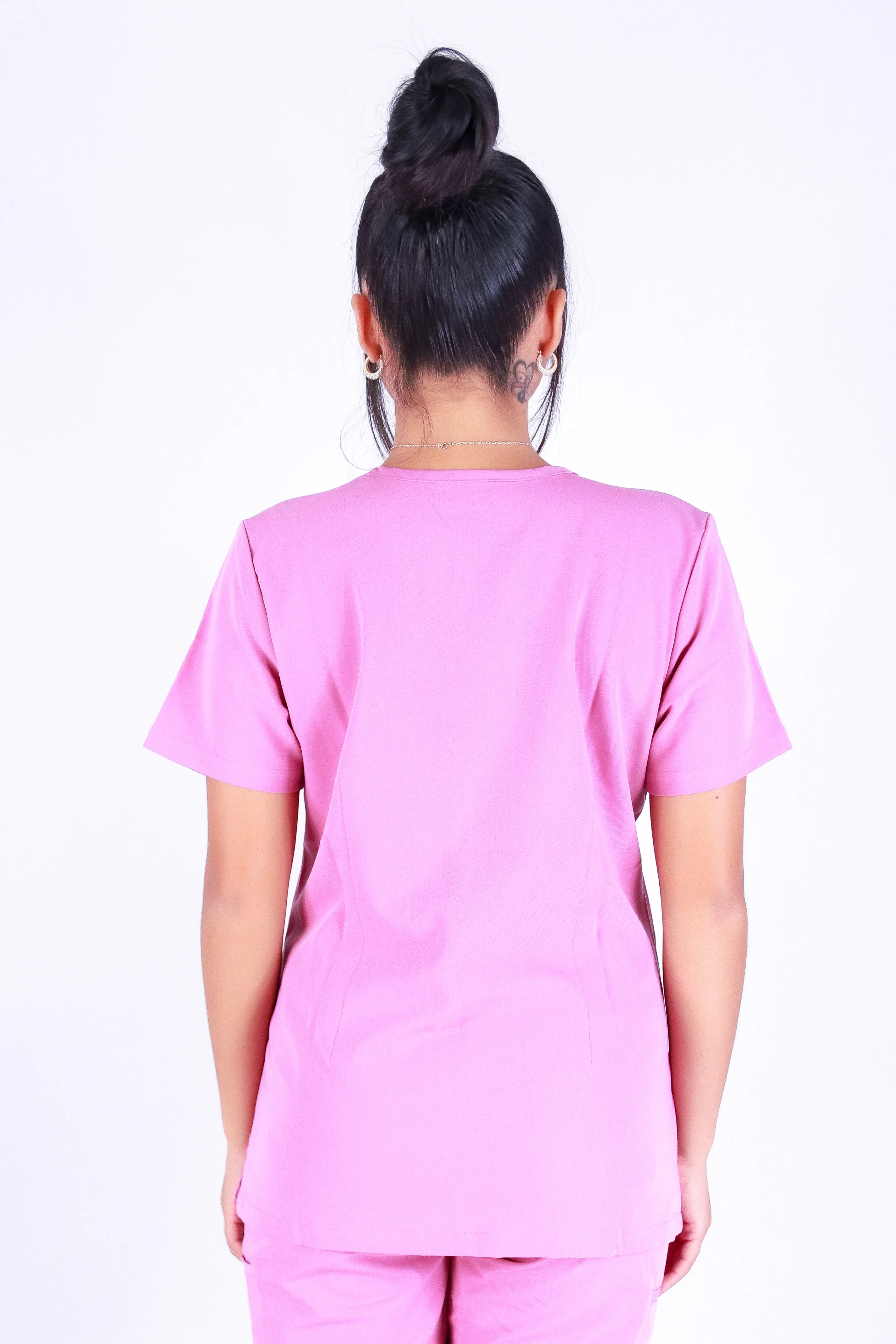 EVERYDAY HEALING SCRUB TOP - Image 4
