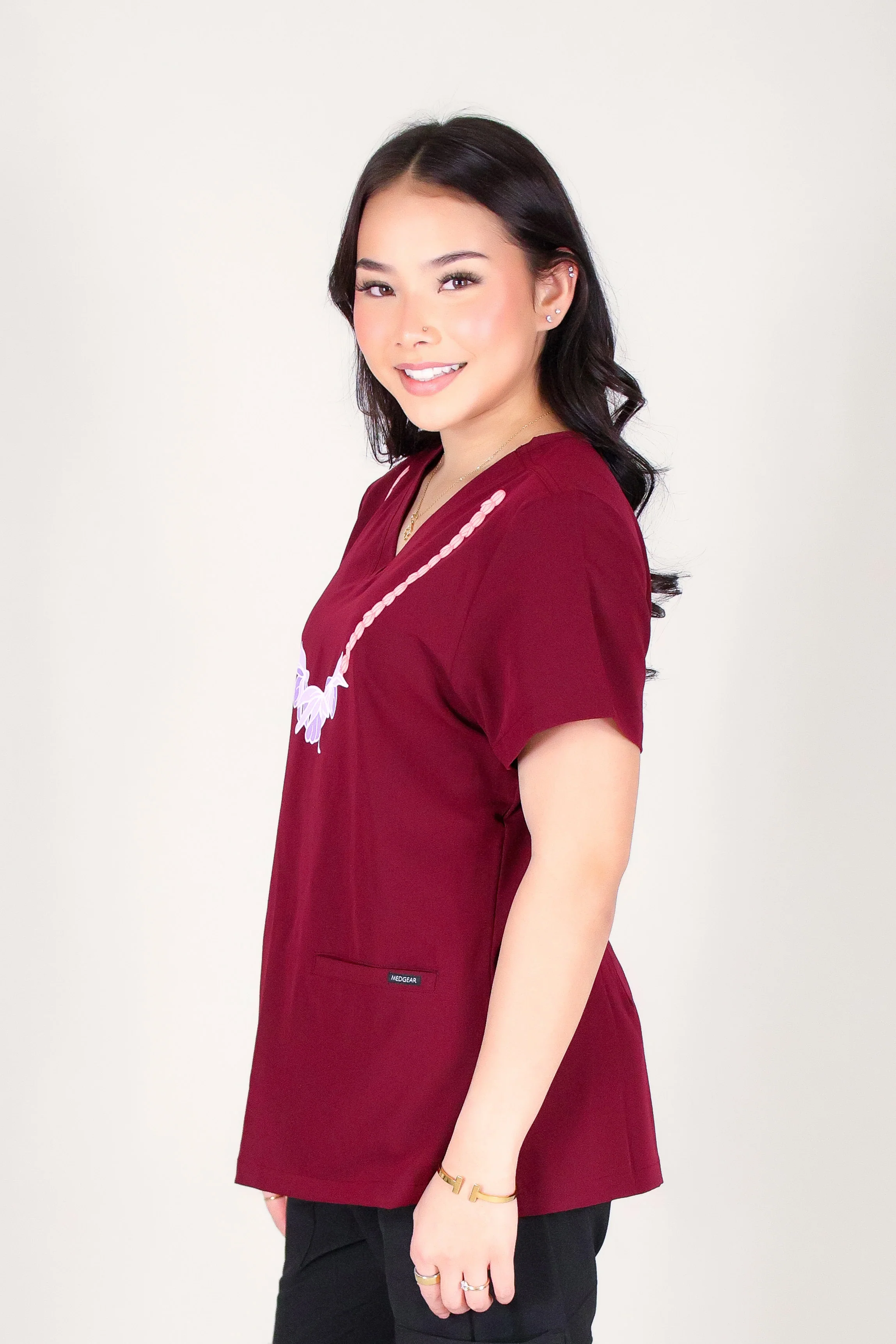 PIKAKE HONOHONO SCRUB TOP - Image 3