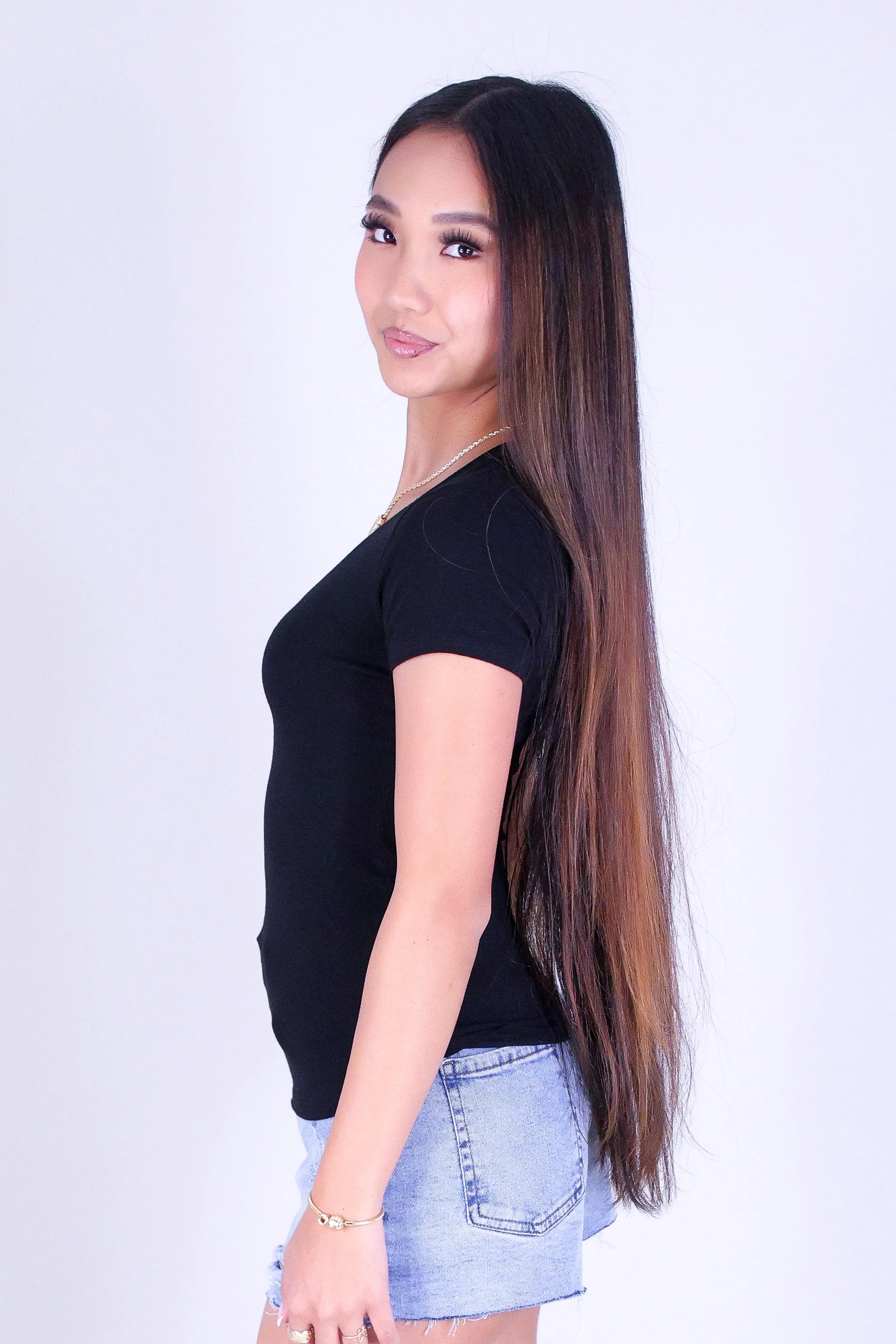 EASY TO LOVE BASIC TEE - Image 3