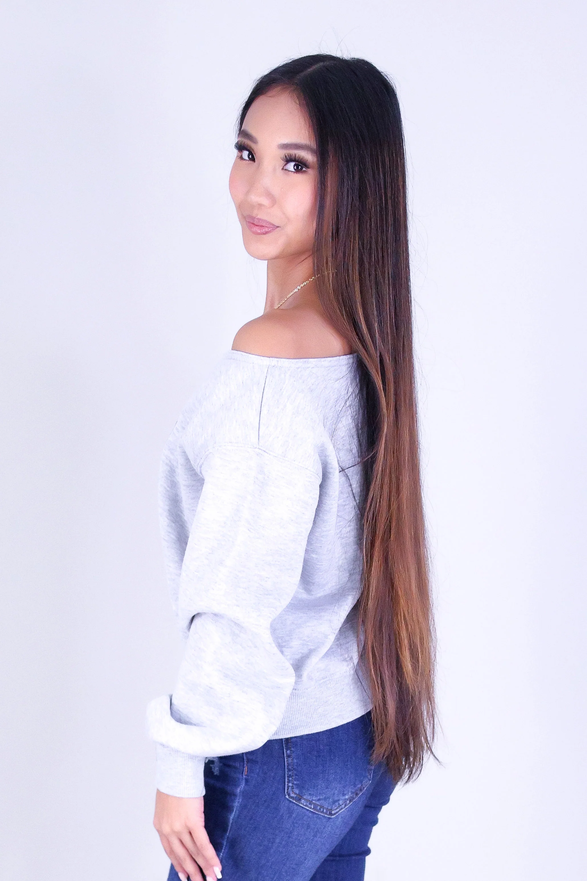 #97 OFF SHOULDER SWEATER - Image 3