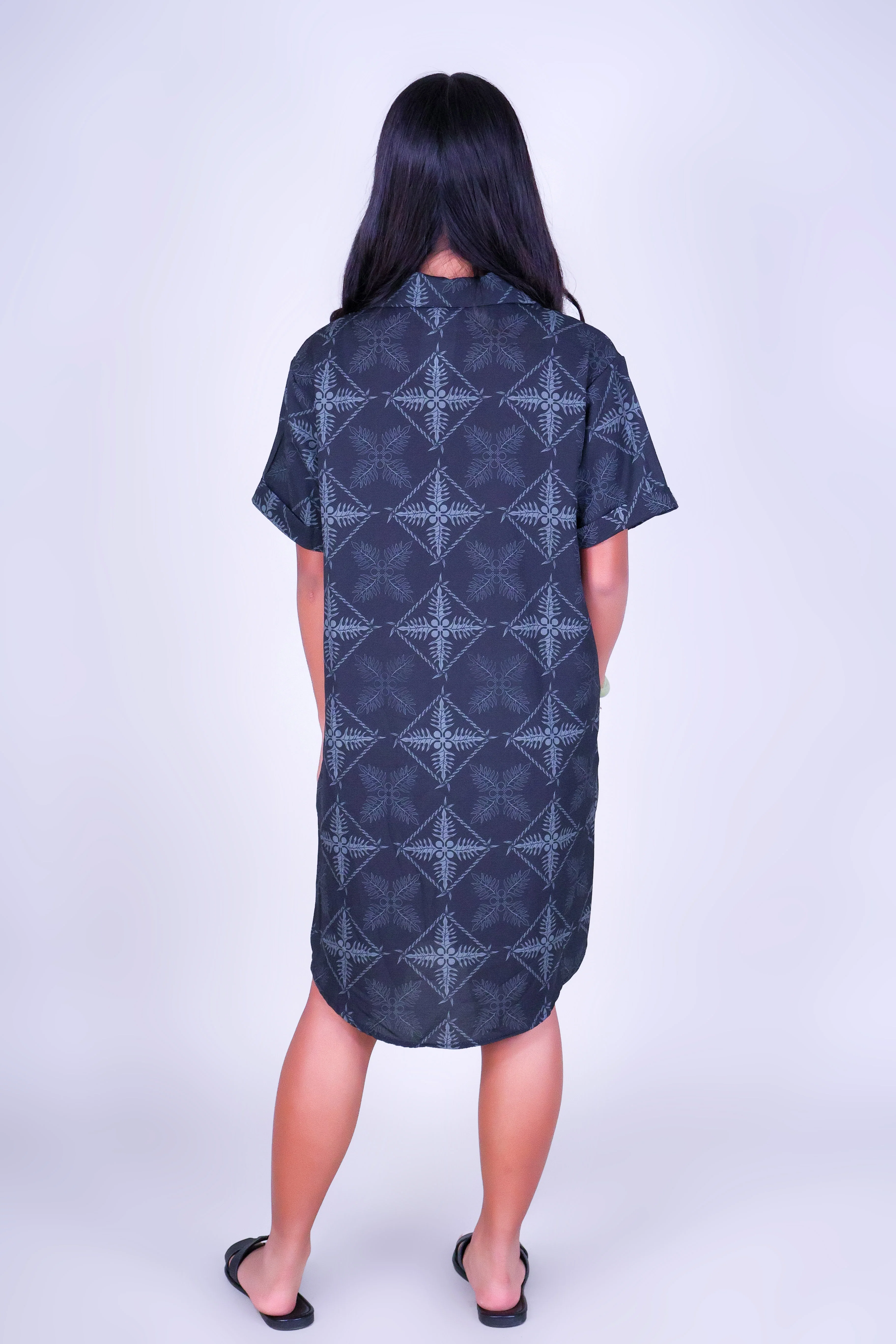 ULU QUILT BUTTON DOWN DRESS | KIDS SIZE 2-16 - Image 3