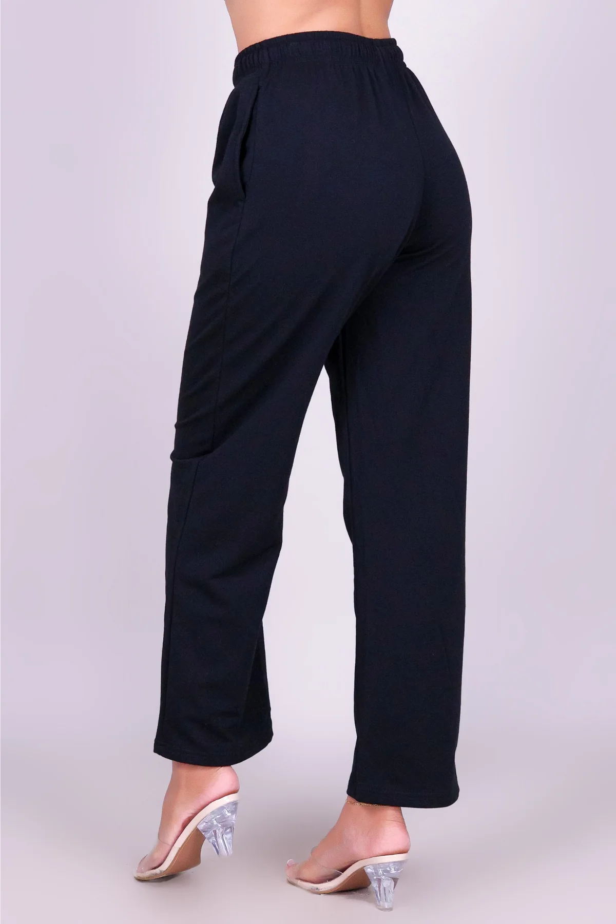 LOUNGE IN LIGHT PANTS - Image 3