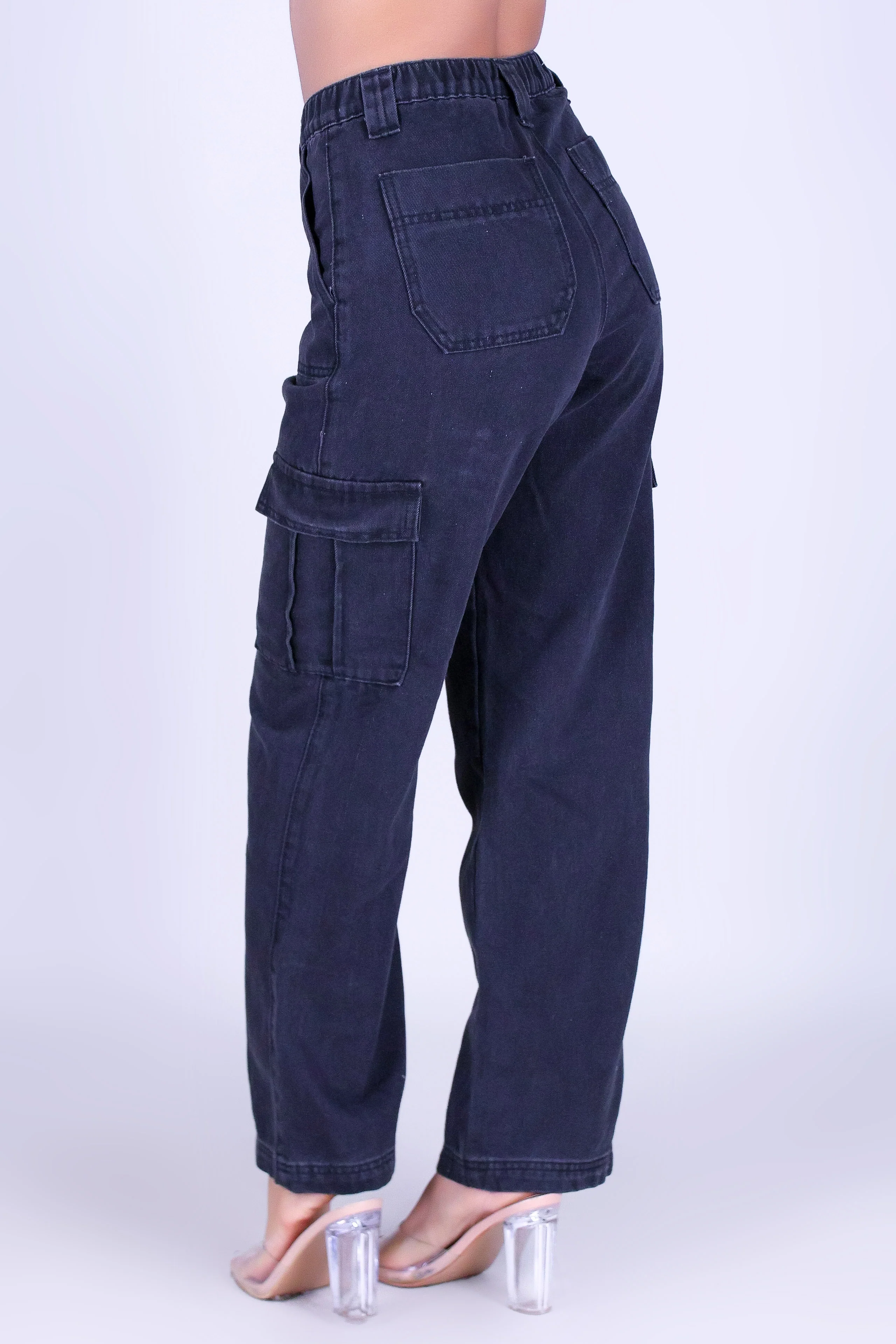 STUDIO FIT CARGO PANTS - Image 3