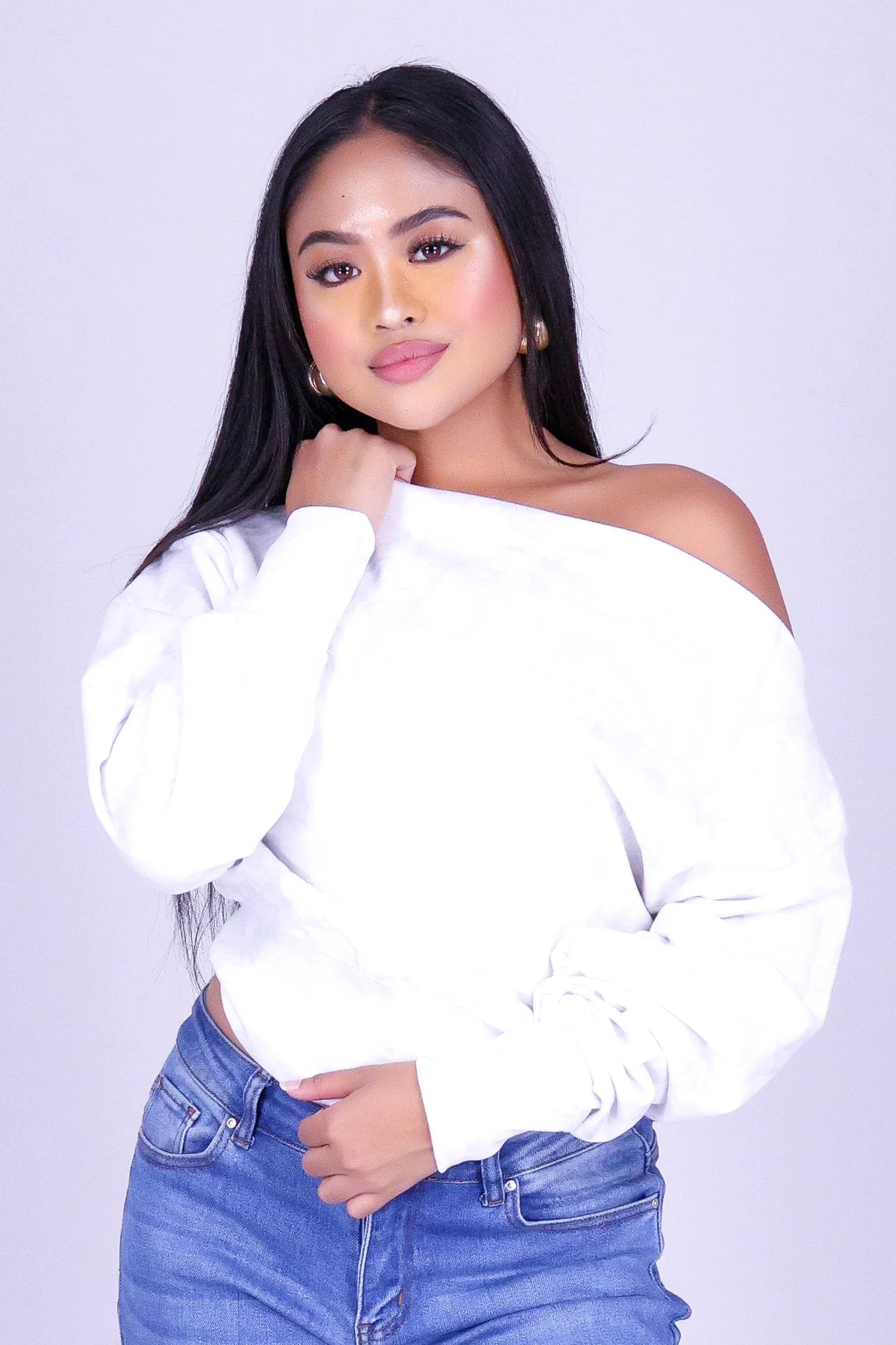 DEEP WOODS OFF SHOULDER SWEATER - Image 2