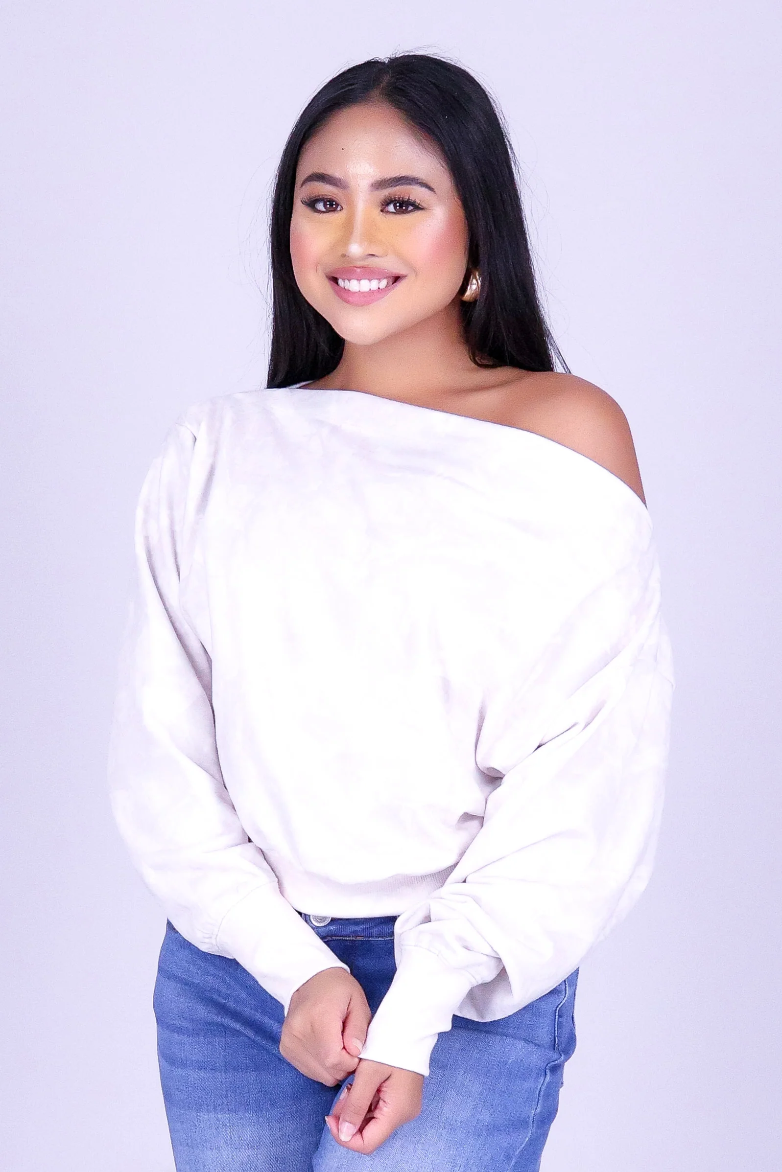 DEEP WOODS OFF SHOULDER SWEATER - Image 2