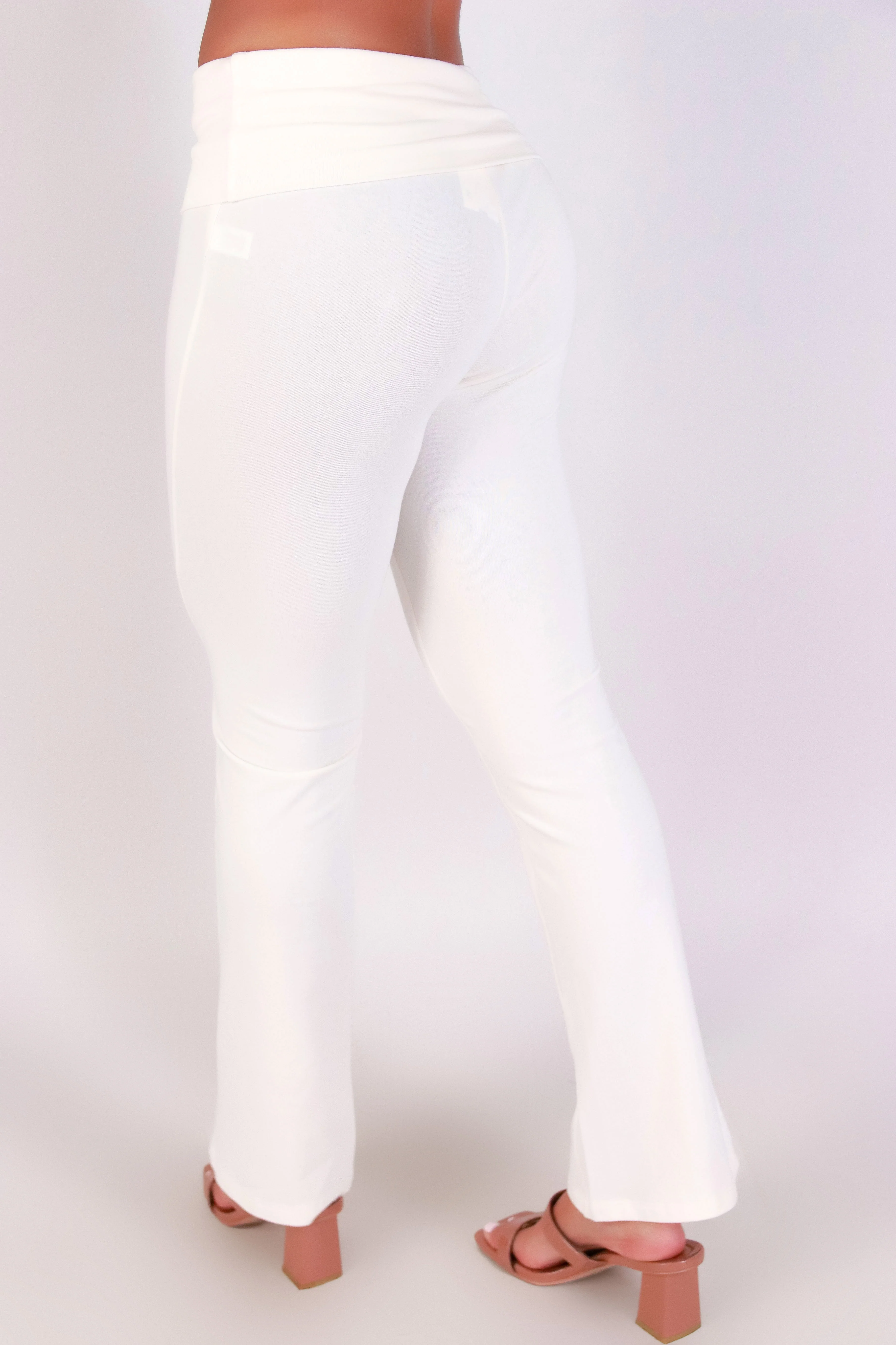 EVERYDAY FOLD FLARE PANTS - Image 2
