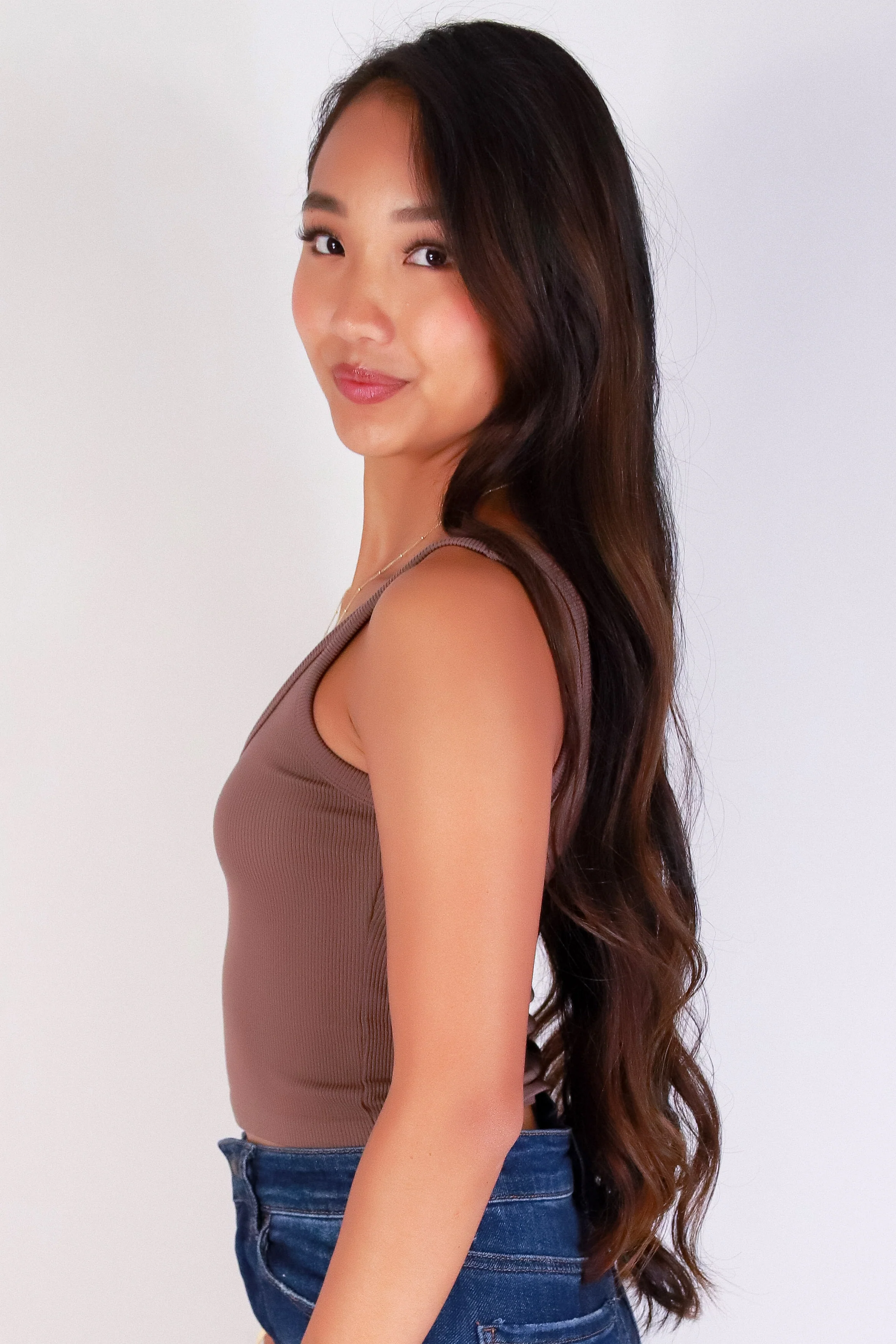 SCOOP ME UP CROP TANK - Image 2