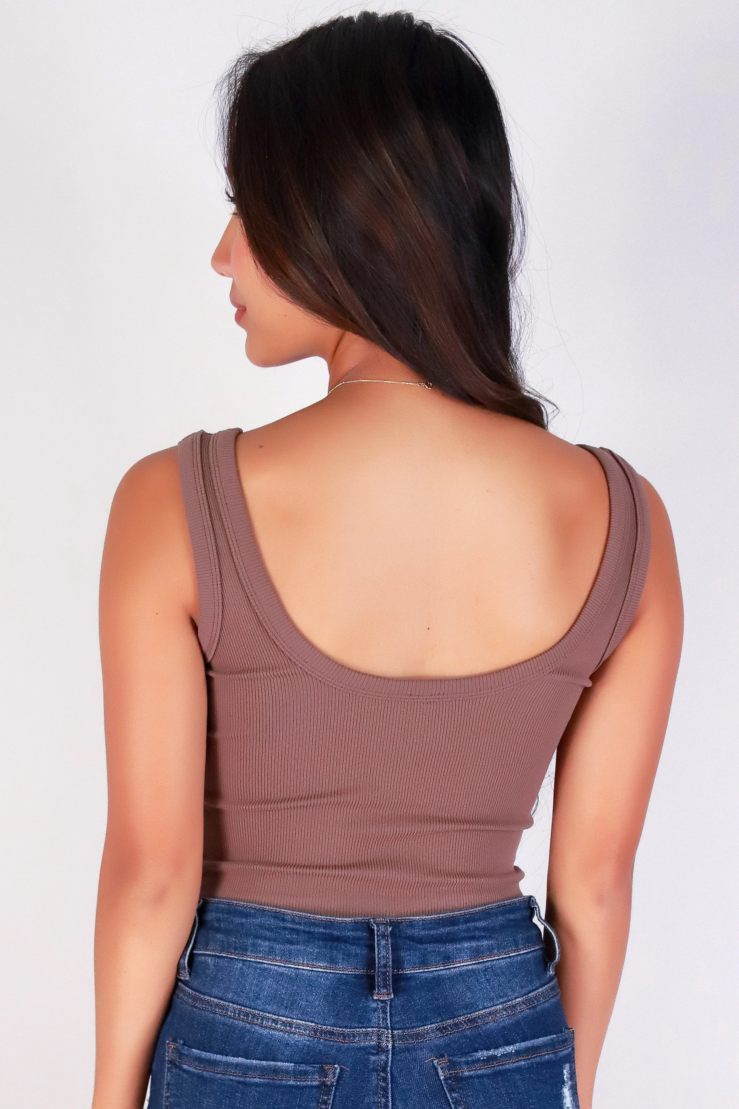 SCOOP ME UP CROP TANK - Image 3