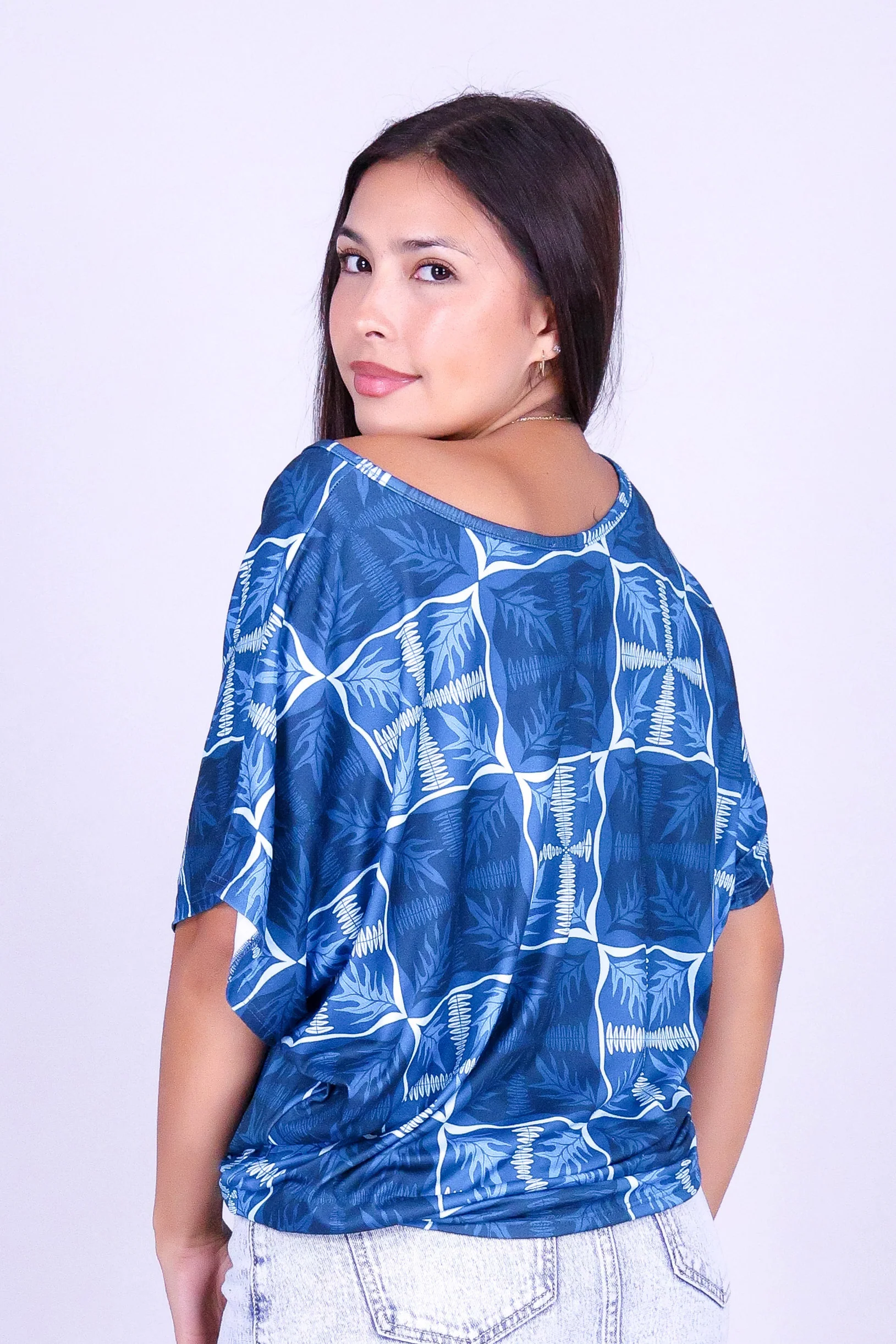 FERN KUIKI DOLMAN TOP - Image 4
