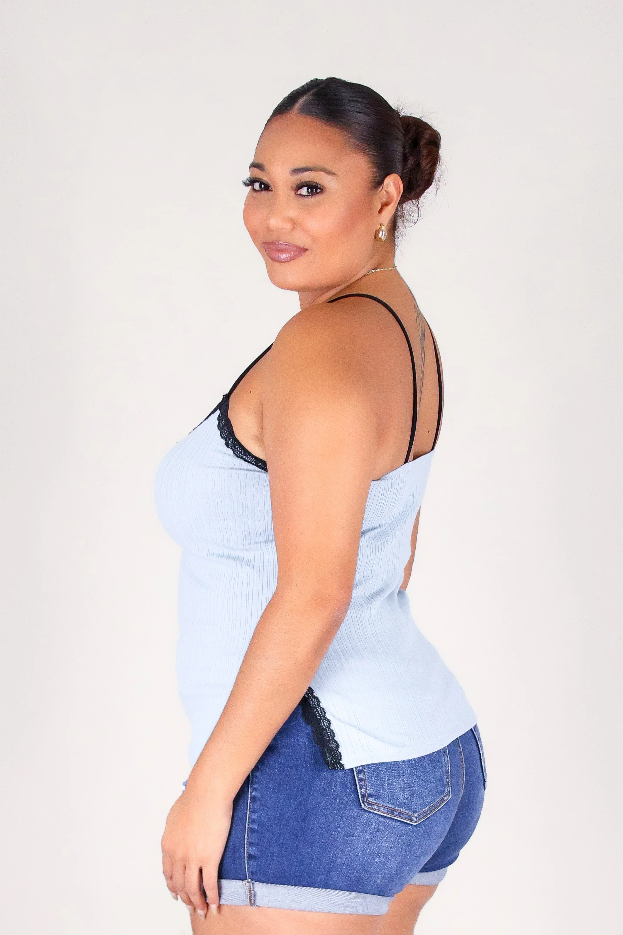 LOVELY LACE TOP - Image 3