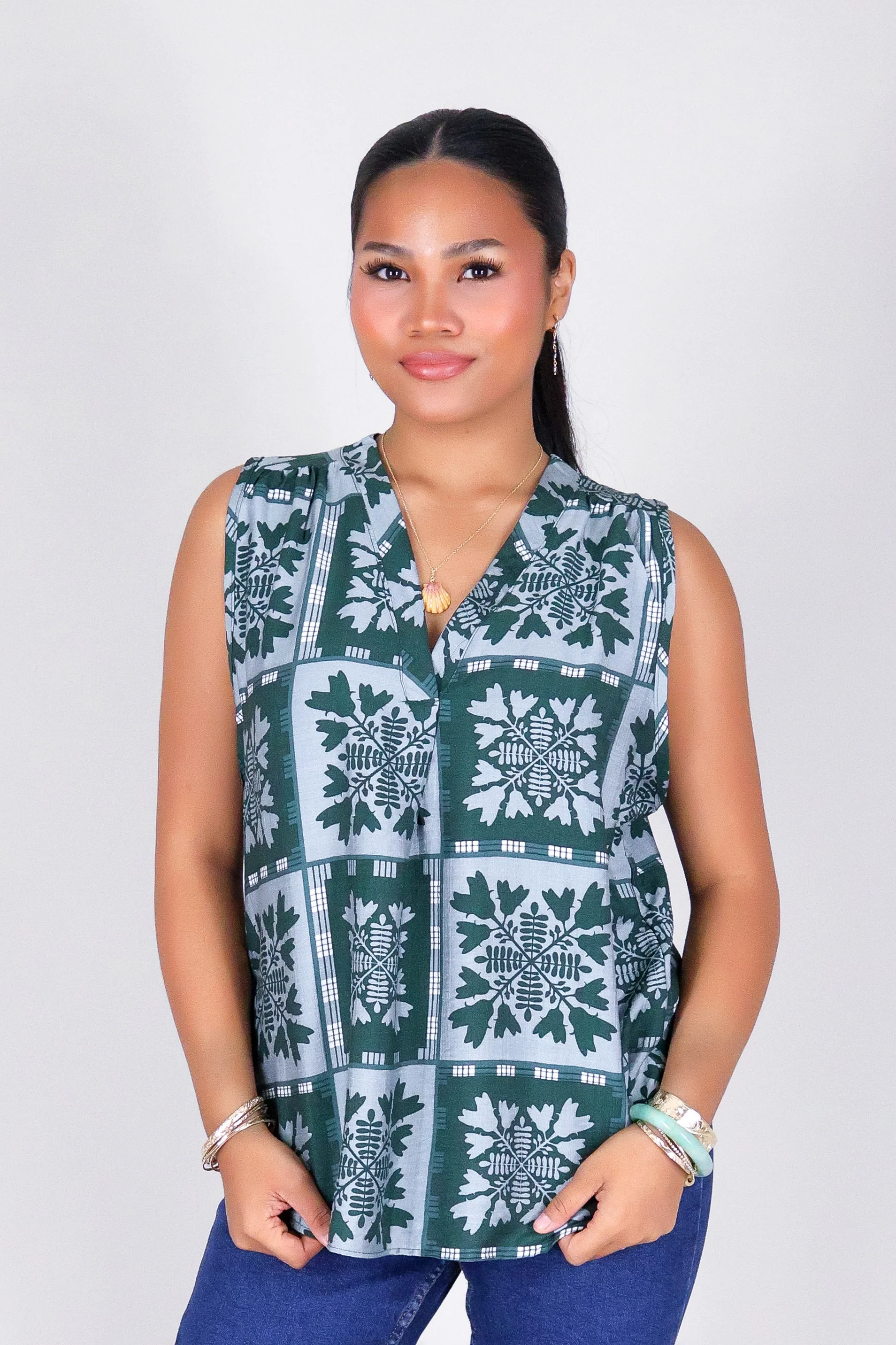 ULEI QUILT TANK BLOUSE - Image 2