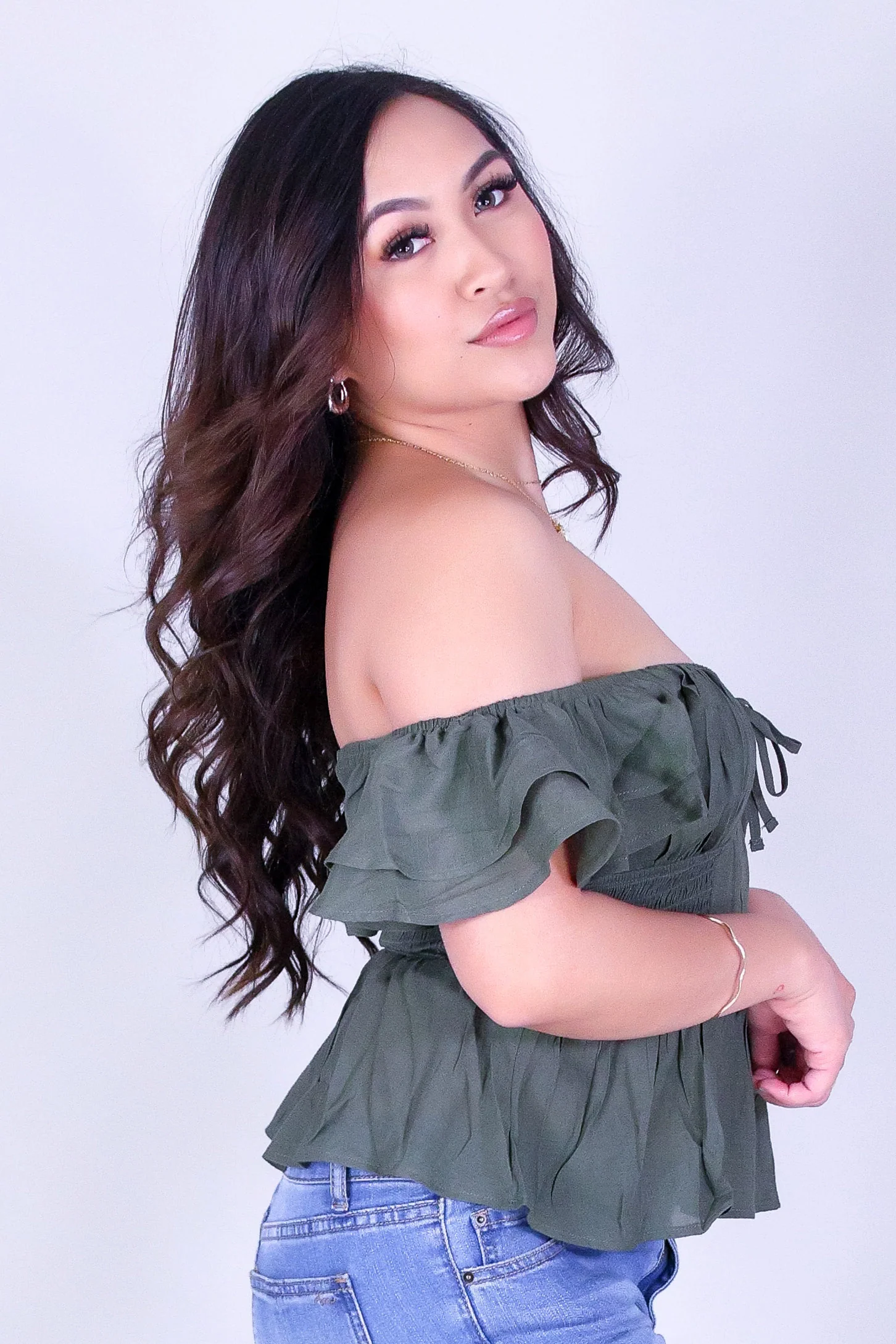 PRETTY IN RUFFLES TOP - Image 3