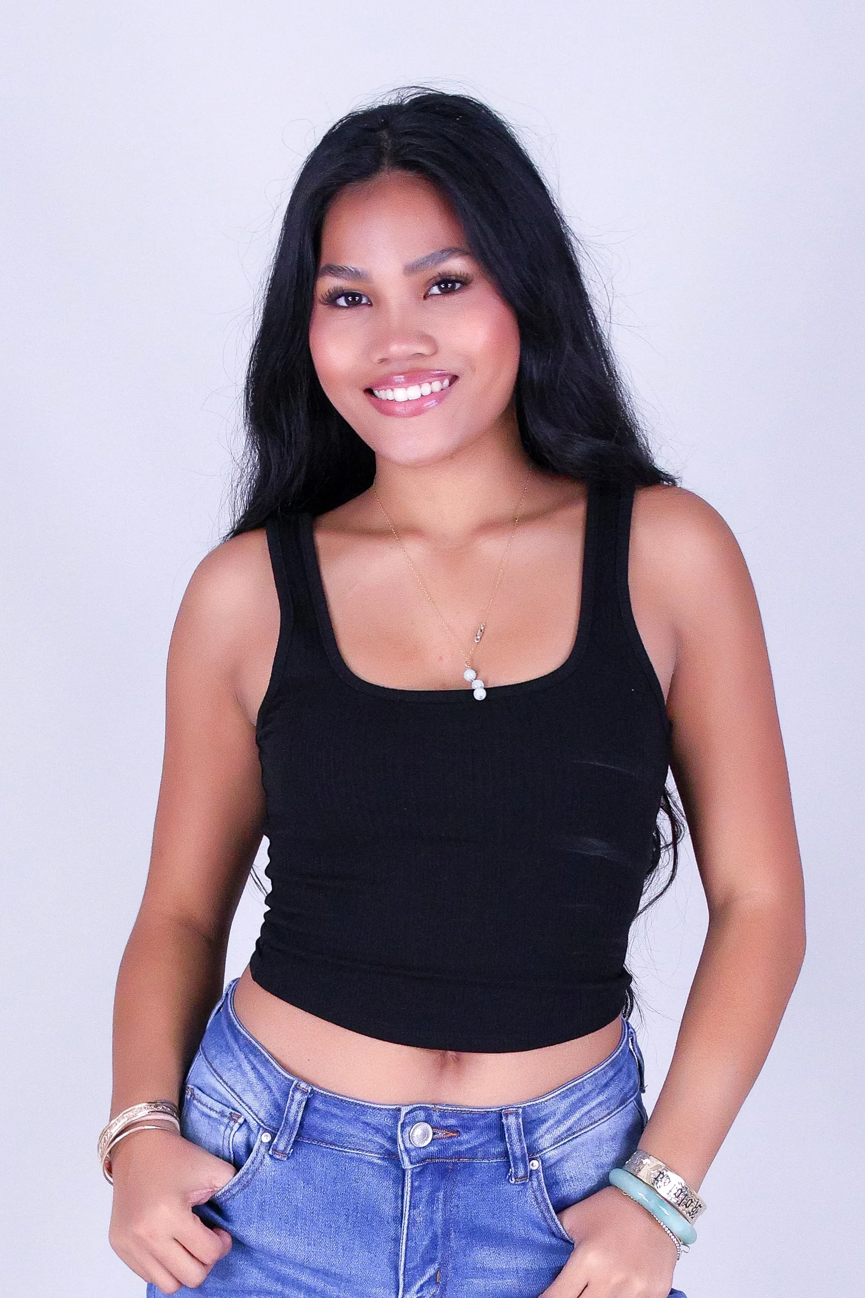 HOLD MY CALLS CROP TOP - Image 2