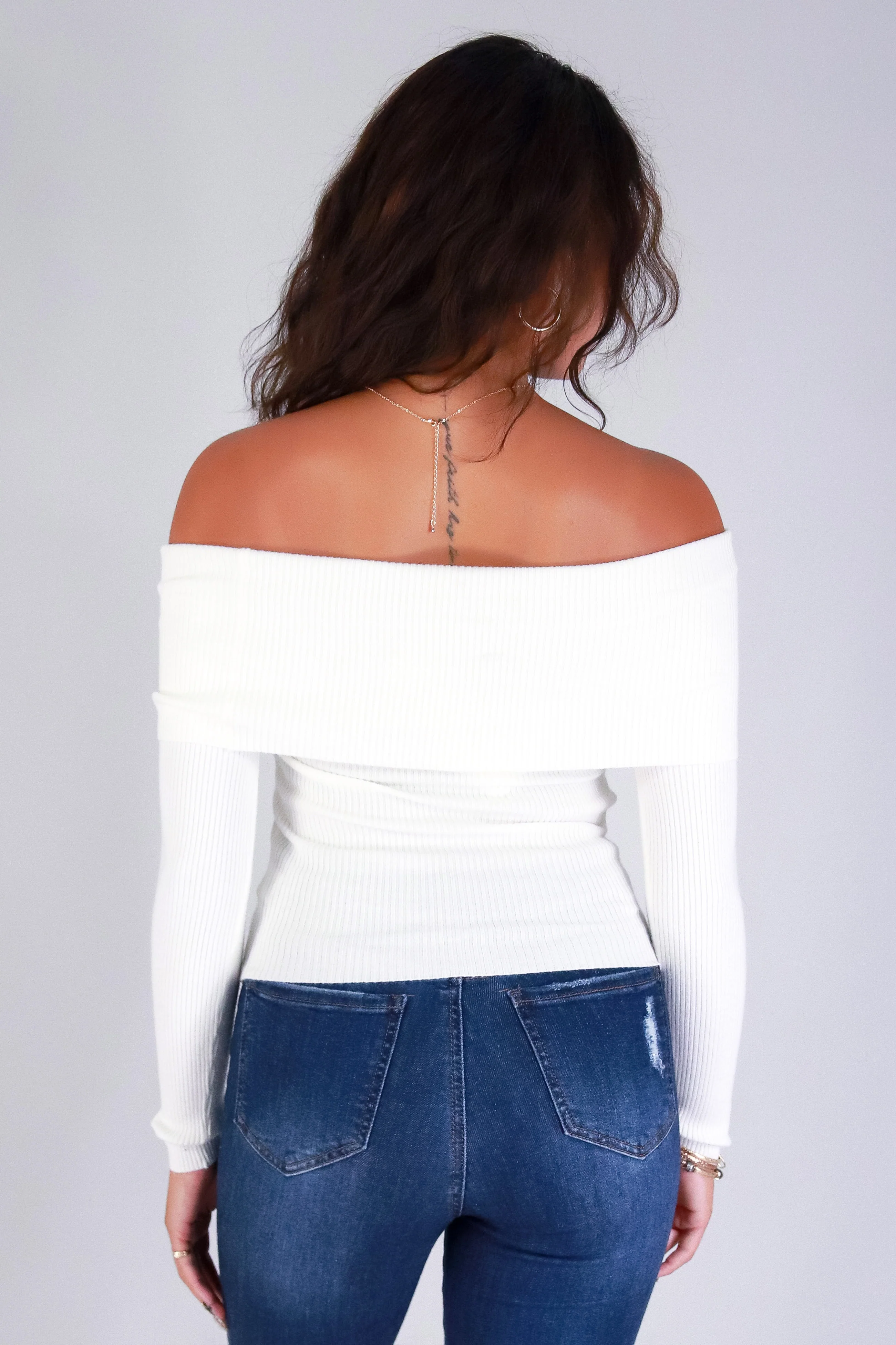 COZY BUT CUTE OFF SHOULDER TOP - Image 3