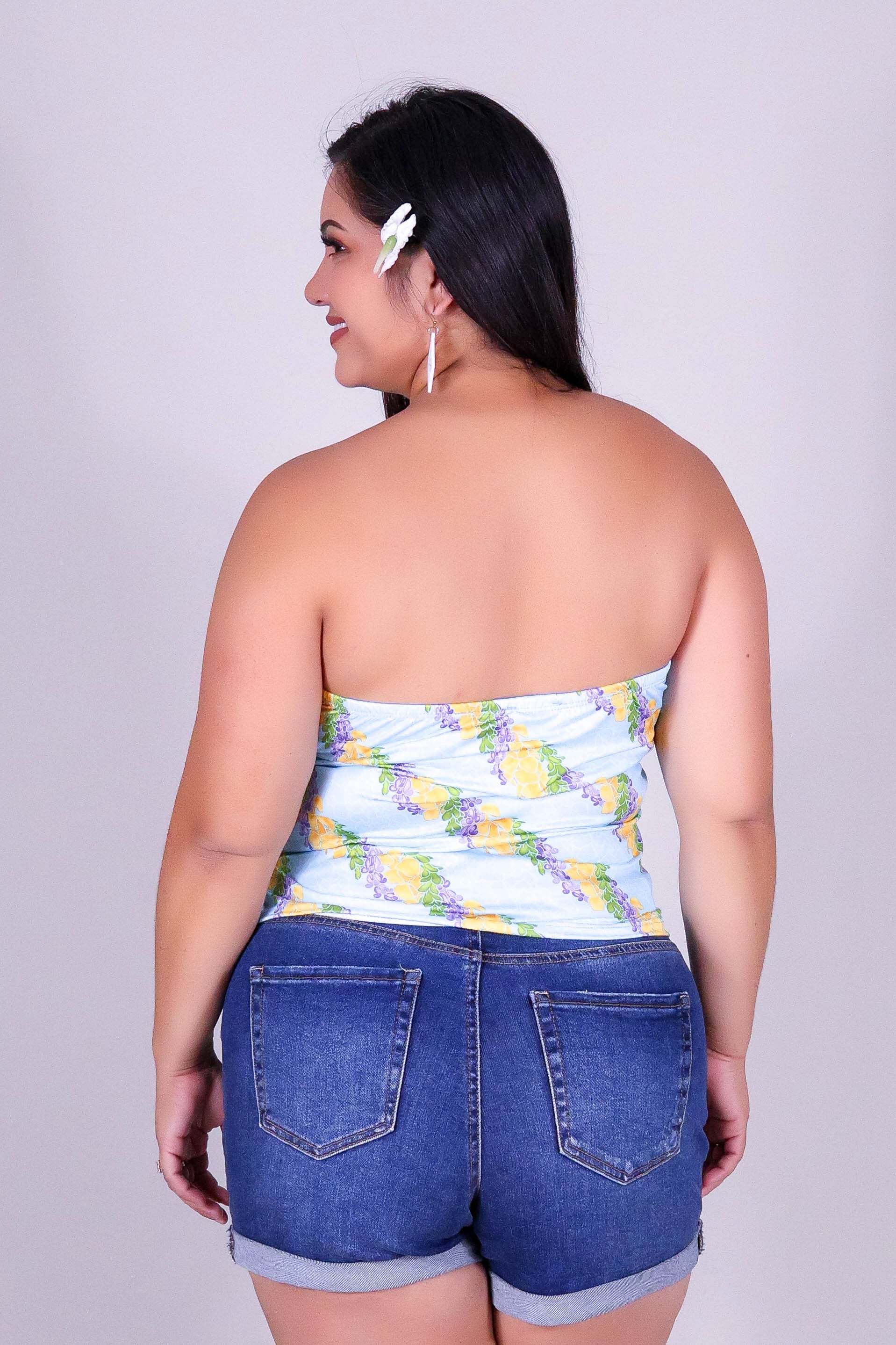 TWISTED LEI CROP TUBE TOP - Image 4